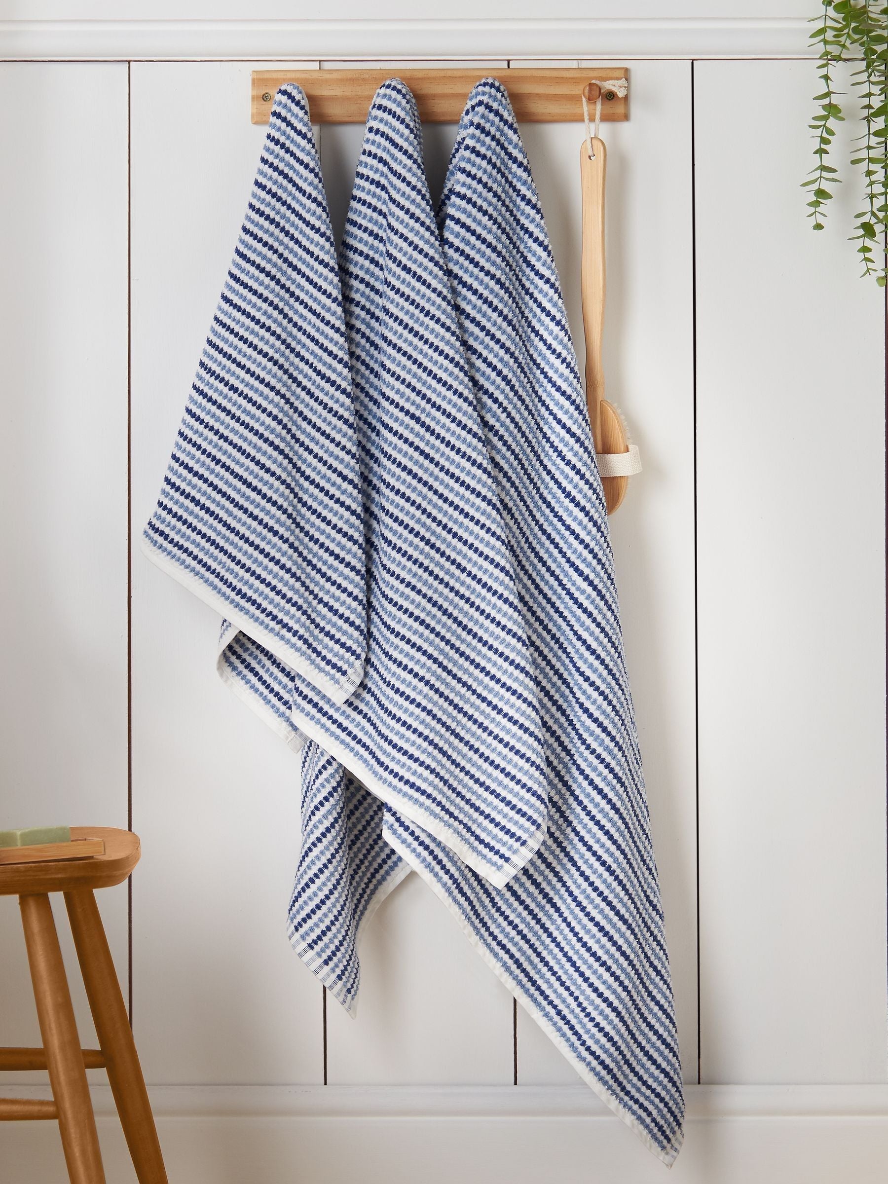 Catherine Lansfield Blue Rice Weave Stripe Turkish Cotton Towel