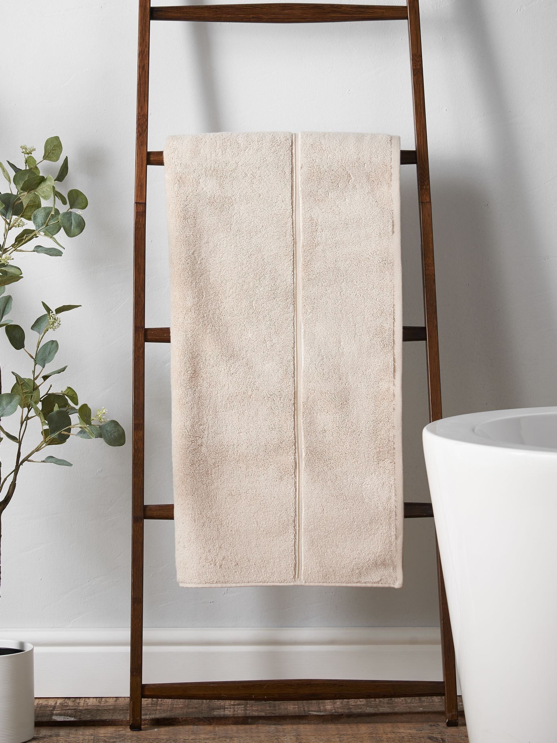 Bianca Natural Zero Twist Satin Stitch Cotton Towel