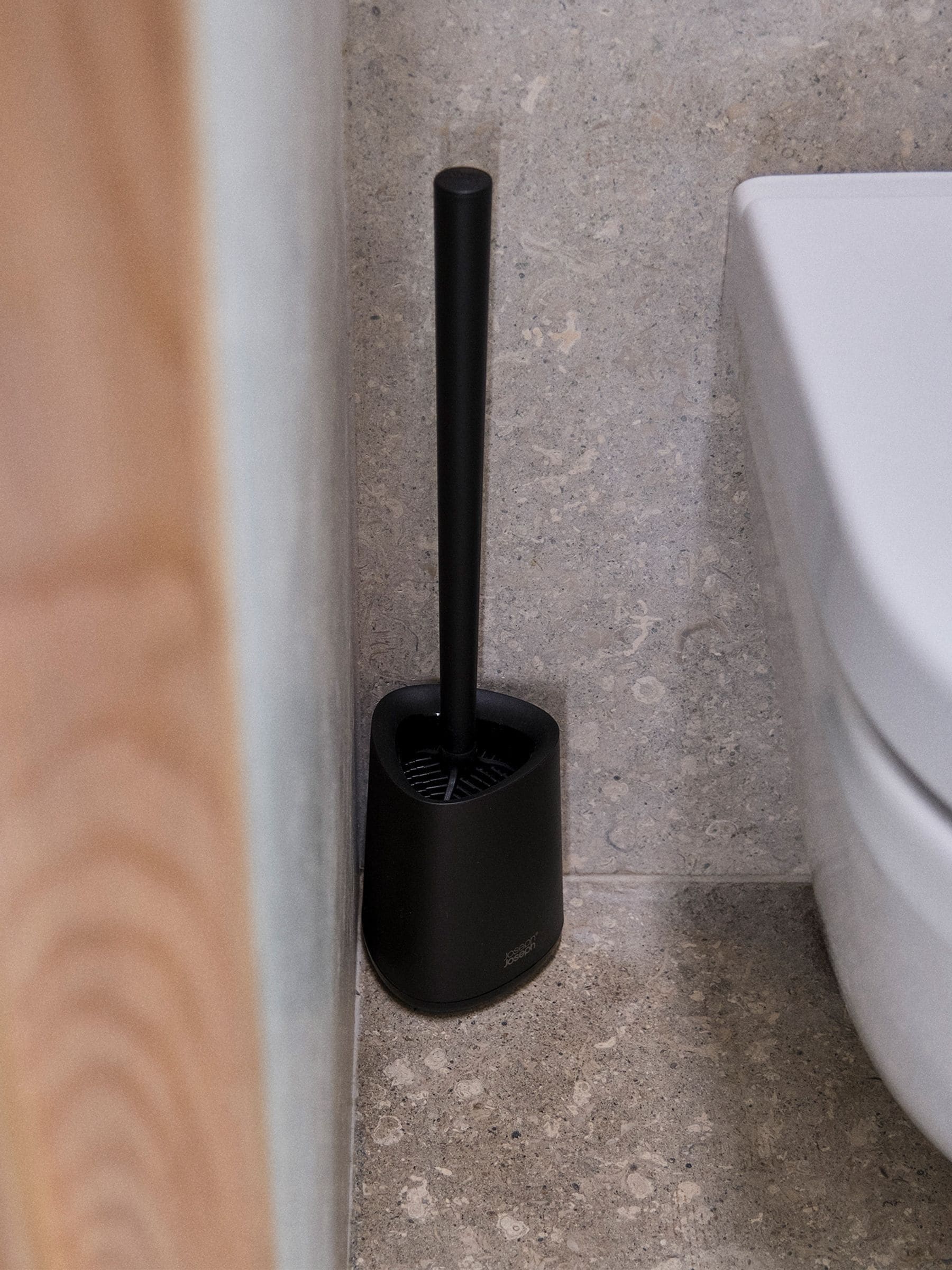 Joseph Joseph Flex 360 Lite toilet brush - British product