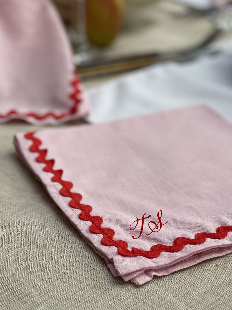 Solesmith scalloped napkin pink red 40x40 cm (British brand)