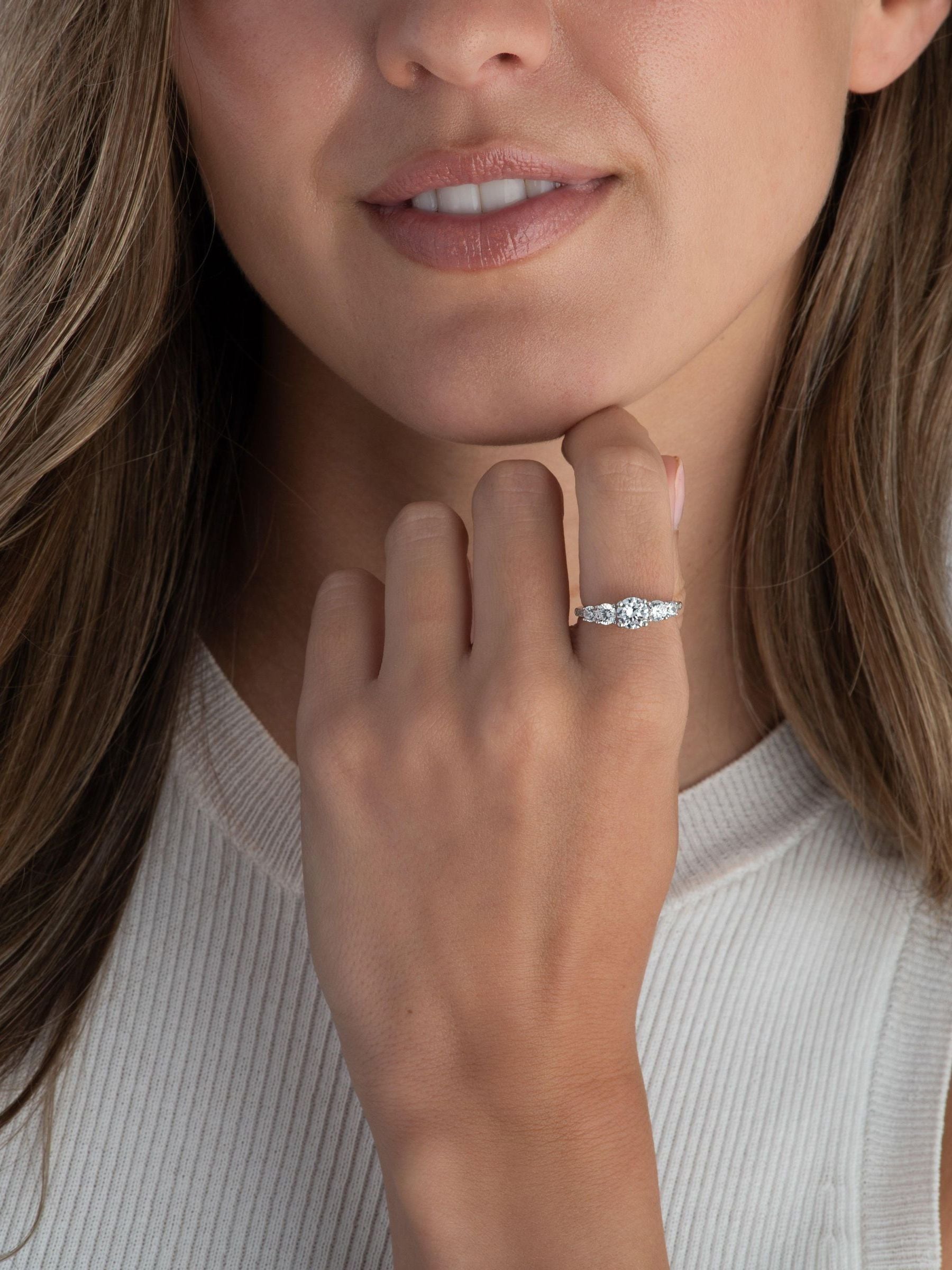 Beaverbrooks silver cubic zirconia ring 2mm, UK version