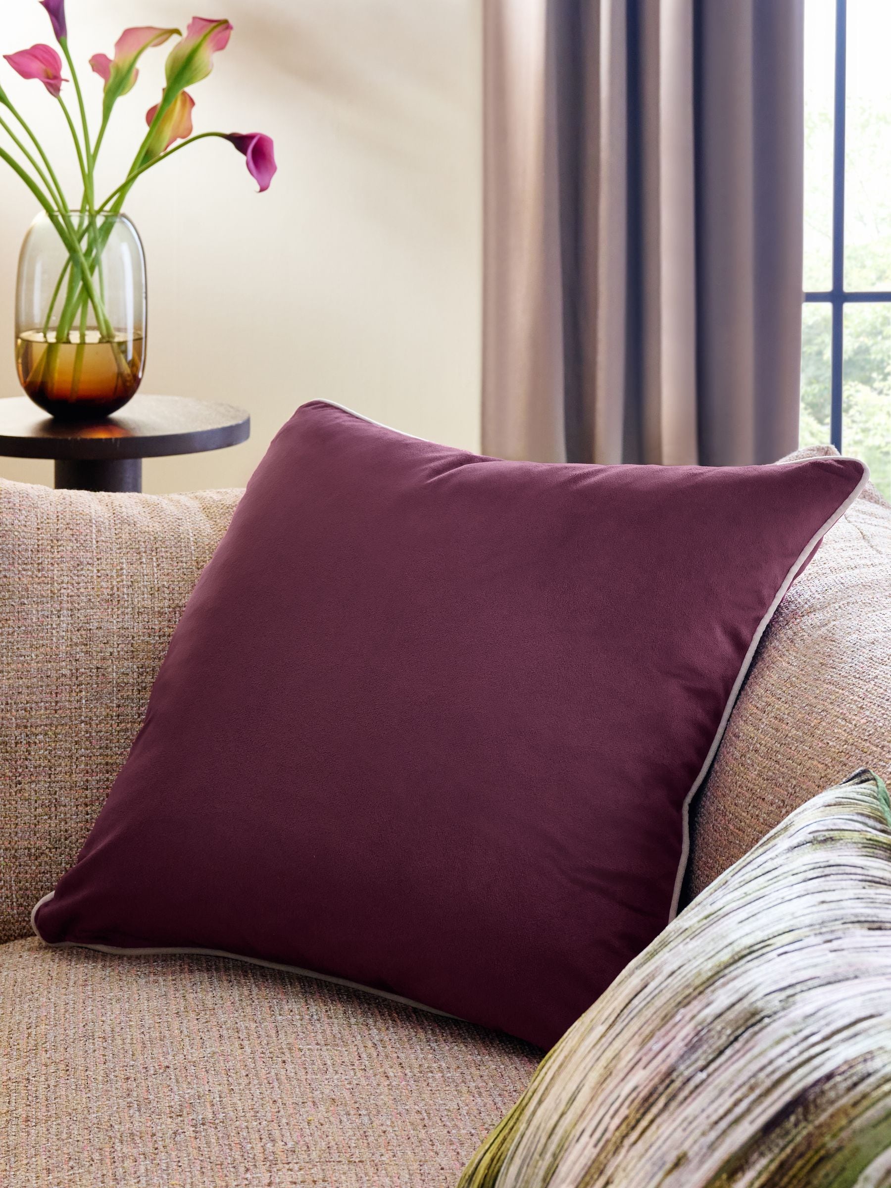 Dark Green Matte Velvet Contrast Pipe Cushion - 50 x 50cm