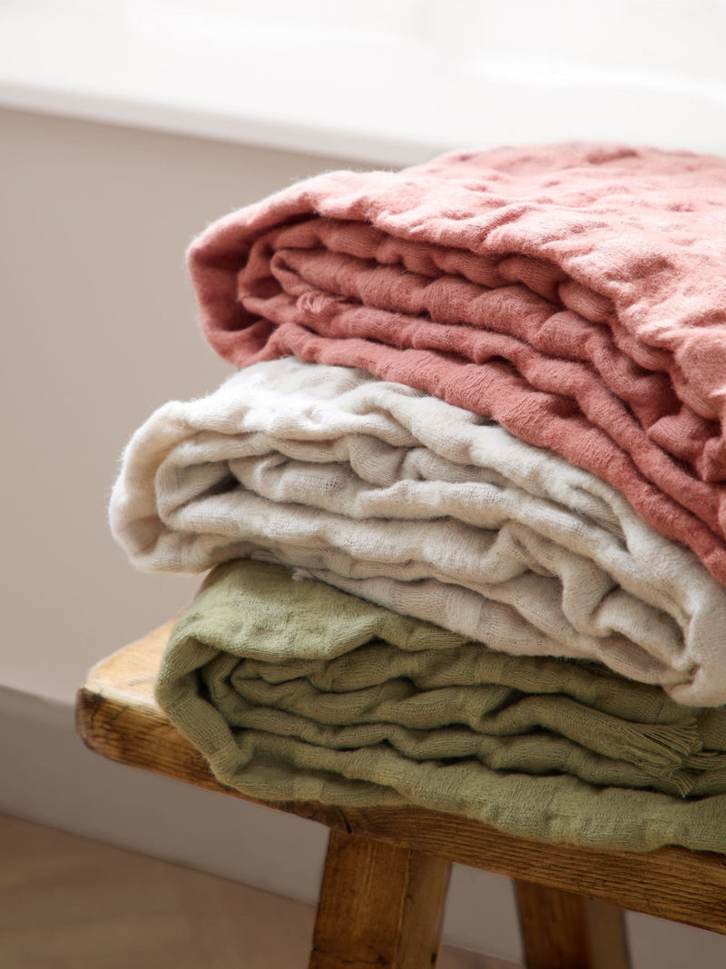 Wylder Linen Walton Waffle Fringed Throw