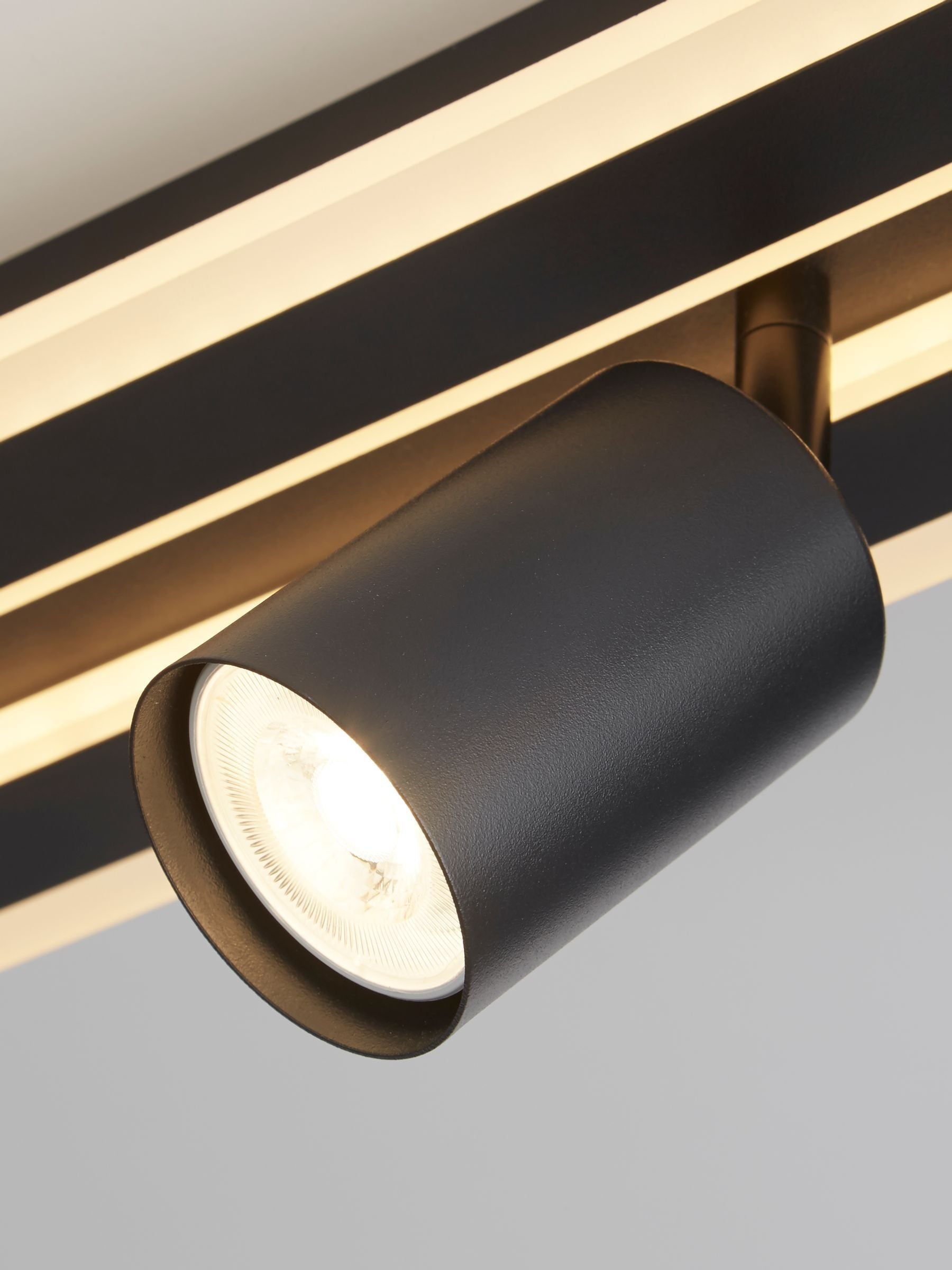 Searchlight Finn flush ceiling light 4-light adjustable spotlights (British brand)
