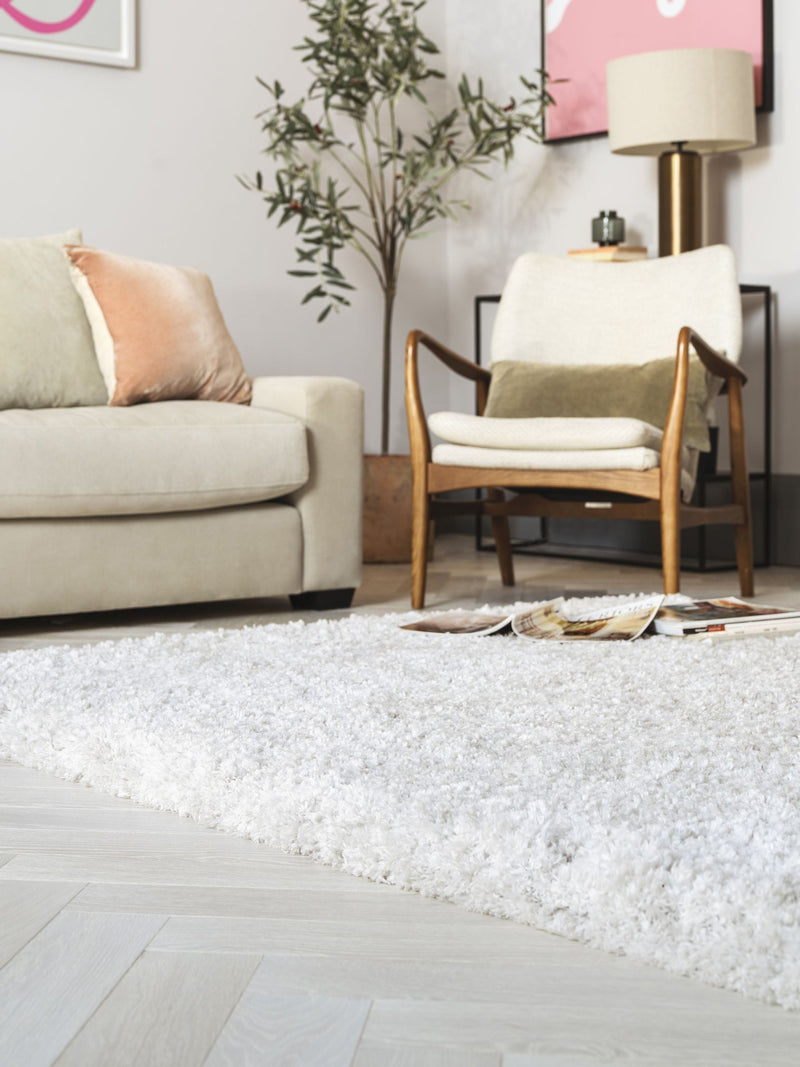 Asiatic Rugs white Barnaby deep pile rug - British product