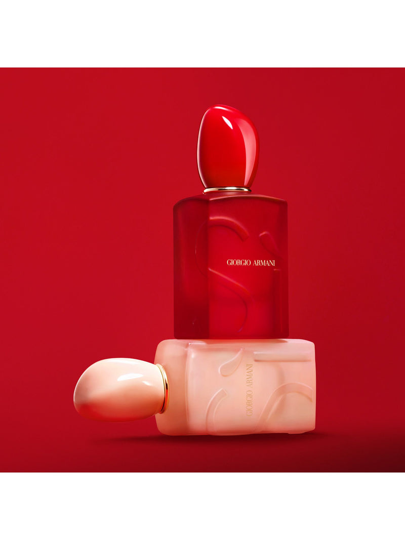 Giorgio Armani Si Passione Red Bloom eau de parfum 50ml, imported from the UK