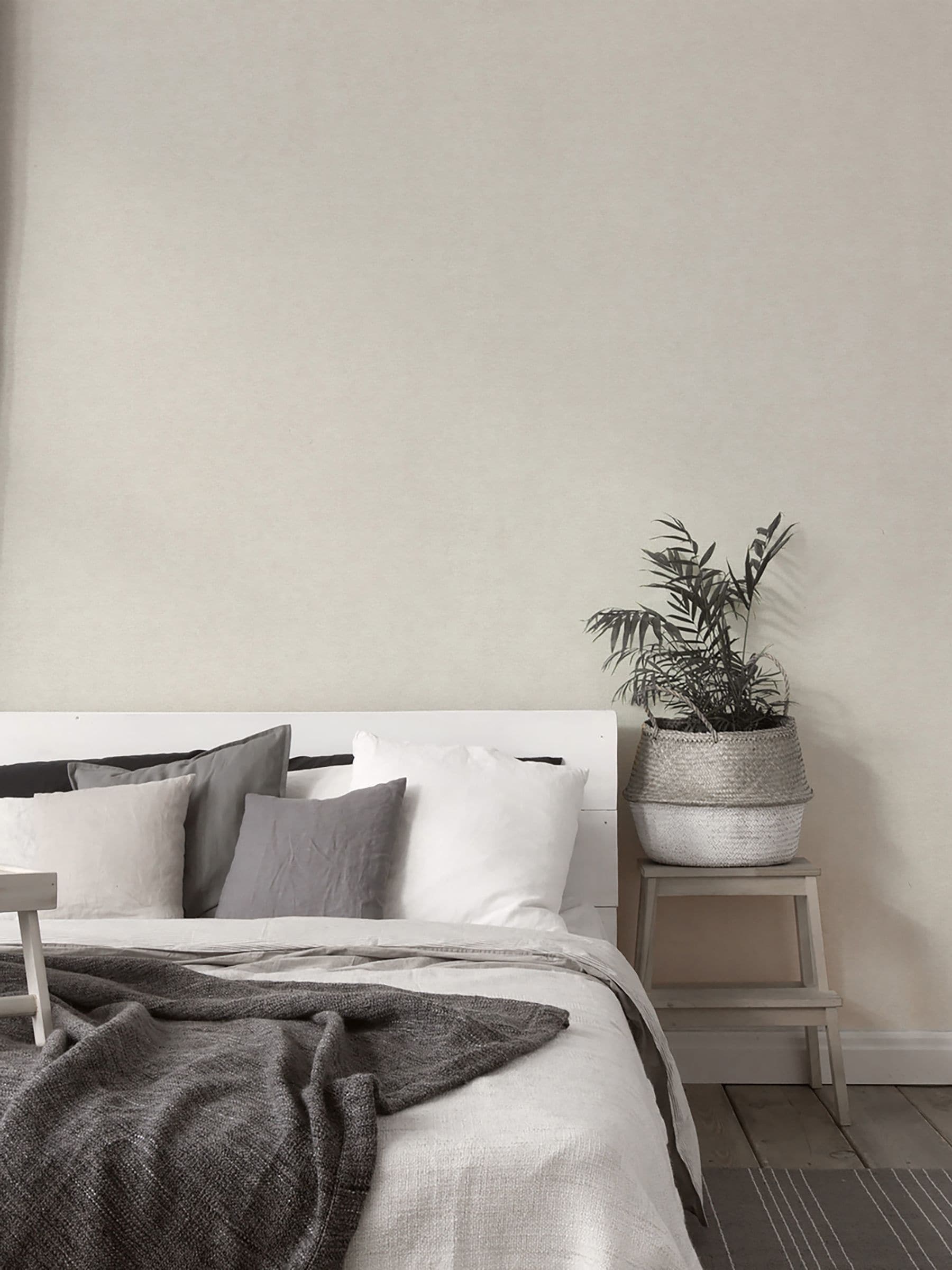 Galerie Beige Horizon wallpaper sample A4 (British brand)