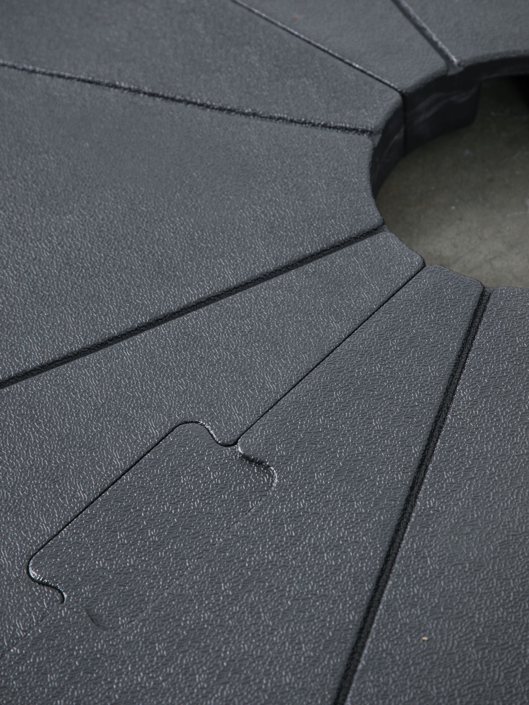 Gallery Home black Valletta parasol base, UK version