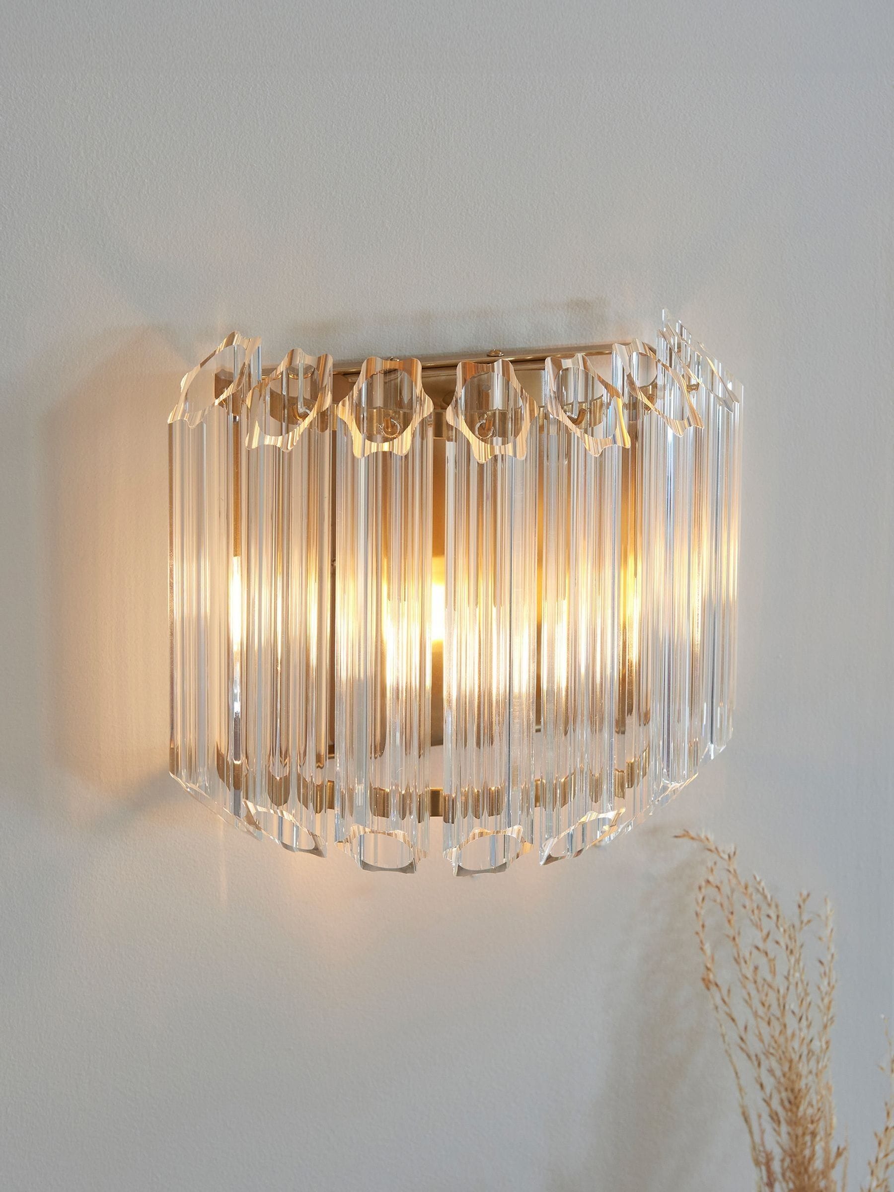 Gallery Home Valera wall light aged brass, UK version