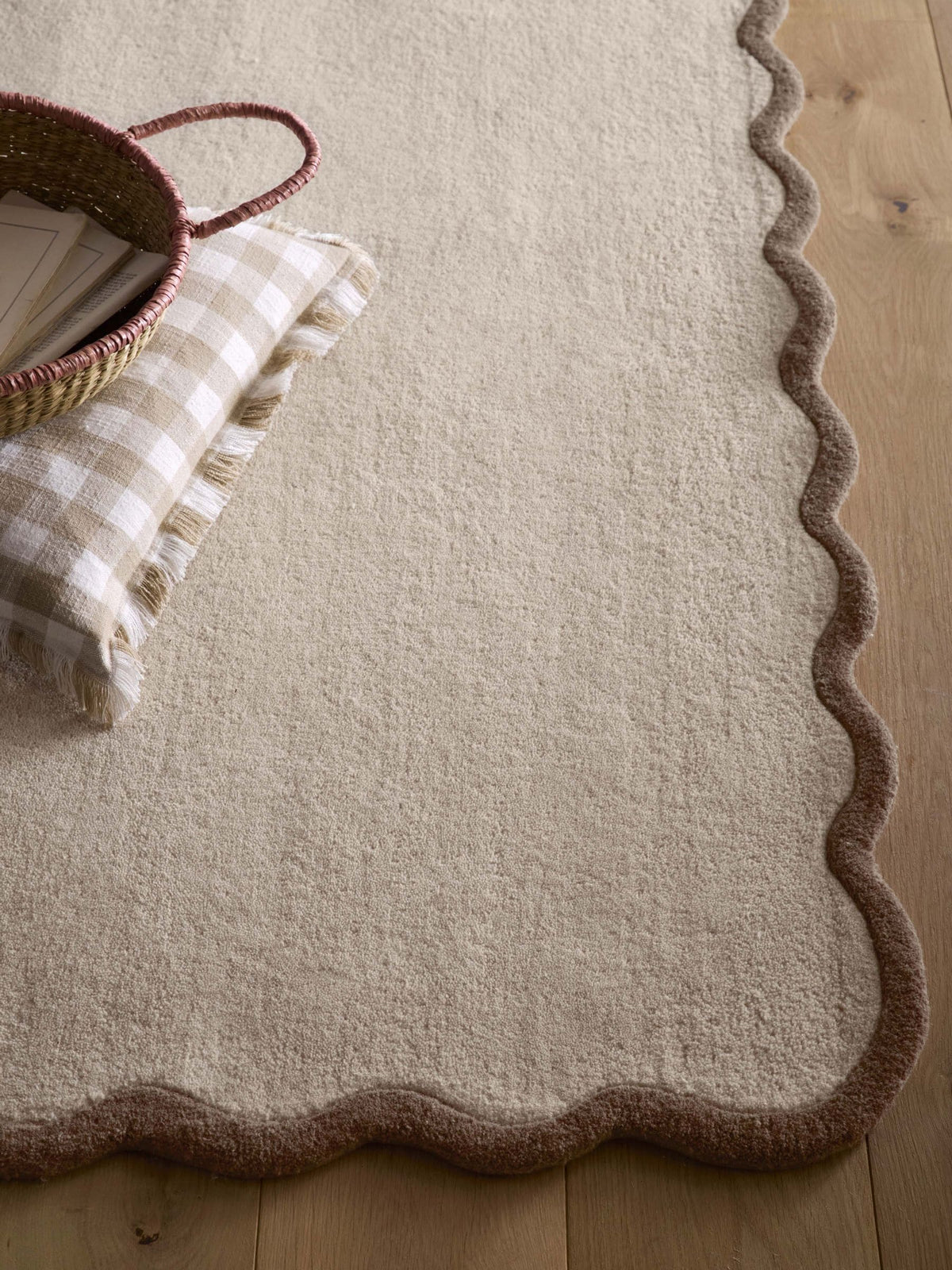 Origin Rugs Natural Brown Scalloped Elsie Runner