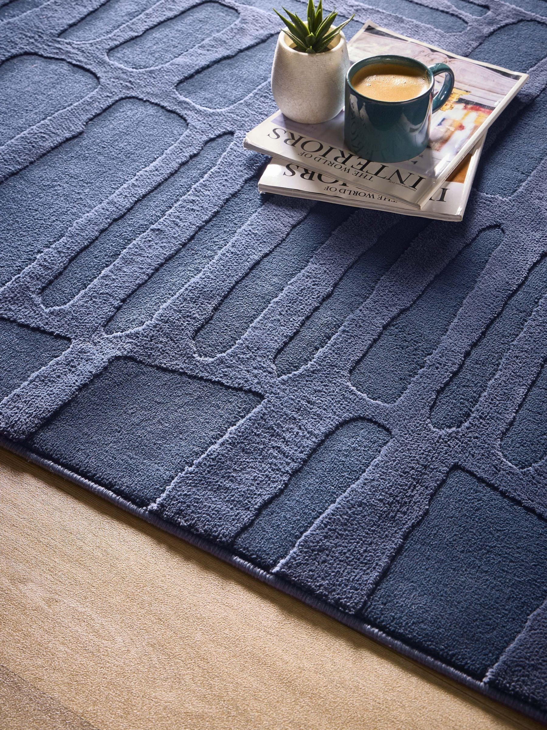 Origin Rugs Navy Pathway rug, machine-woven polyester, UK version
