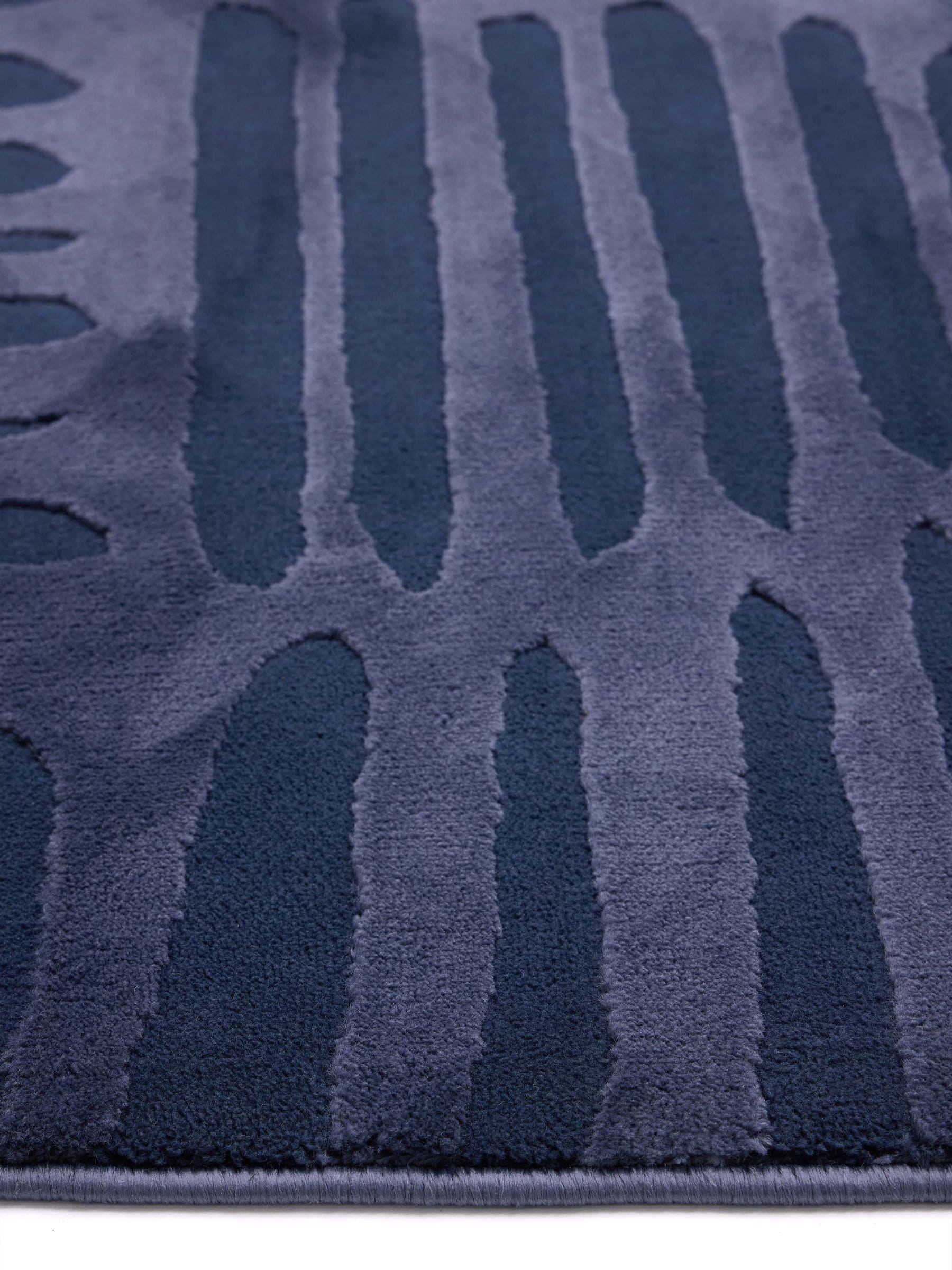 Origin Rugs Navy Pathway rug, machine-woven polyester, UK version