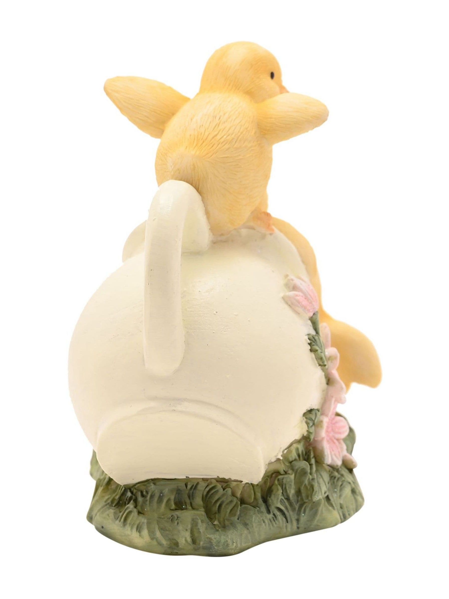 Widdop resin chick figurine 13cm tall, imported from the UK