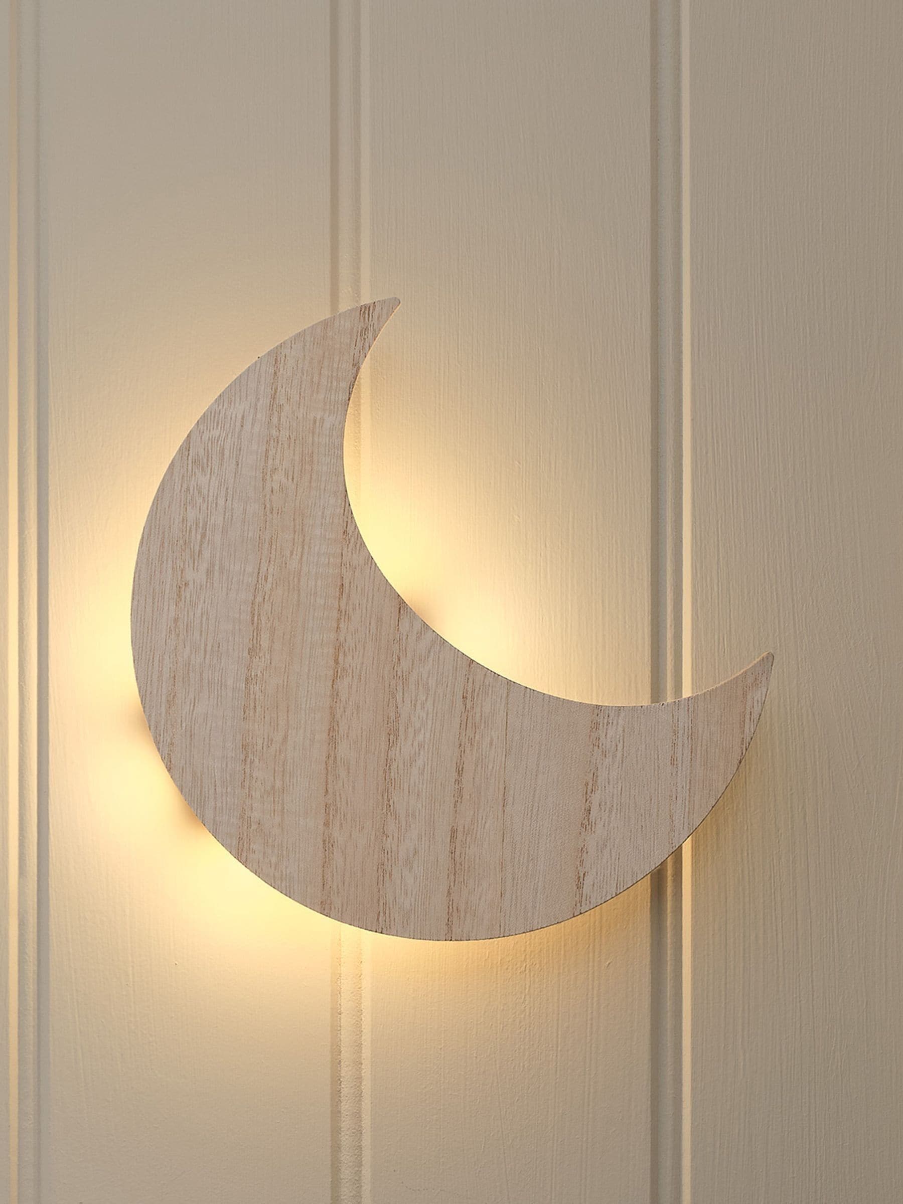 Lights4fun moon wall light 20cm, UK version