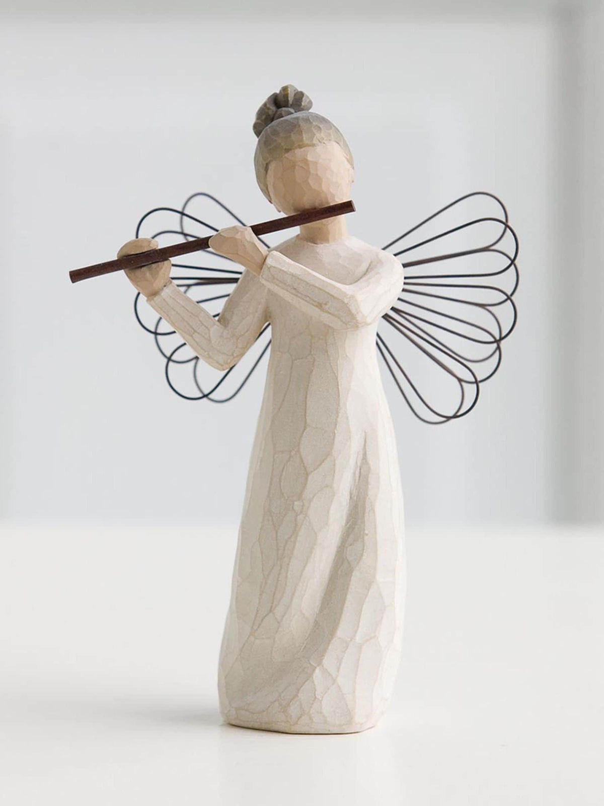 Willow Tree Angel of Harmony figurine off white 14cm (British brand)