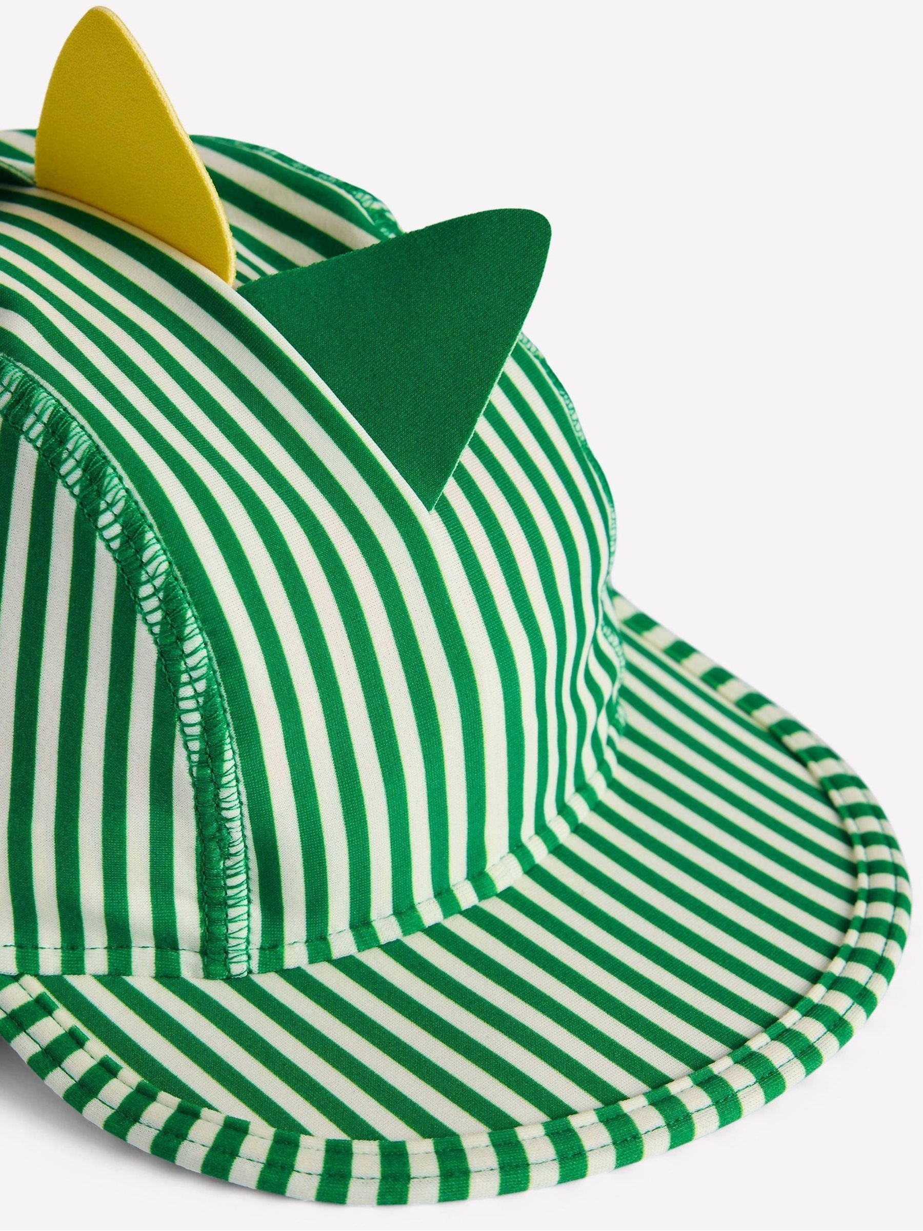Boden green sun hat with fun spikes (British brand)