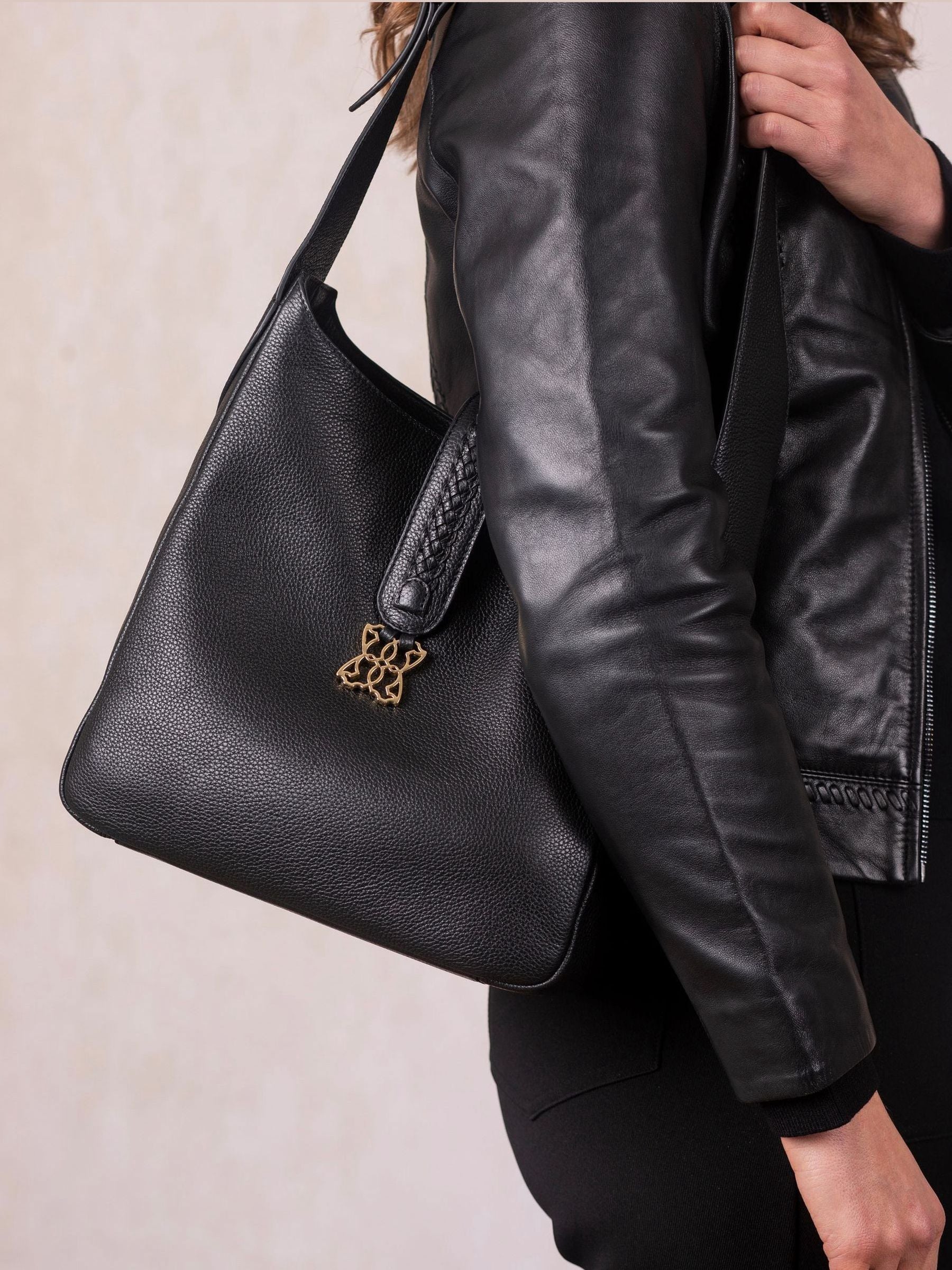 Lakeland Leather black Dalston shoulder bag, UK version