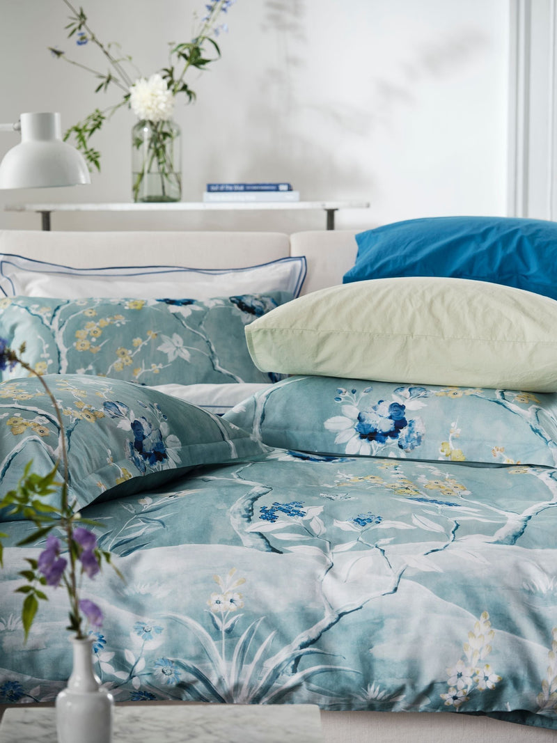 Designers Guild Delft Blue pillowcases set 250 thread count - British product