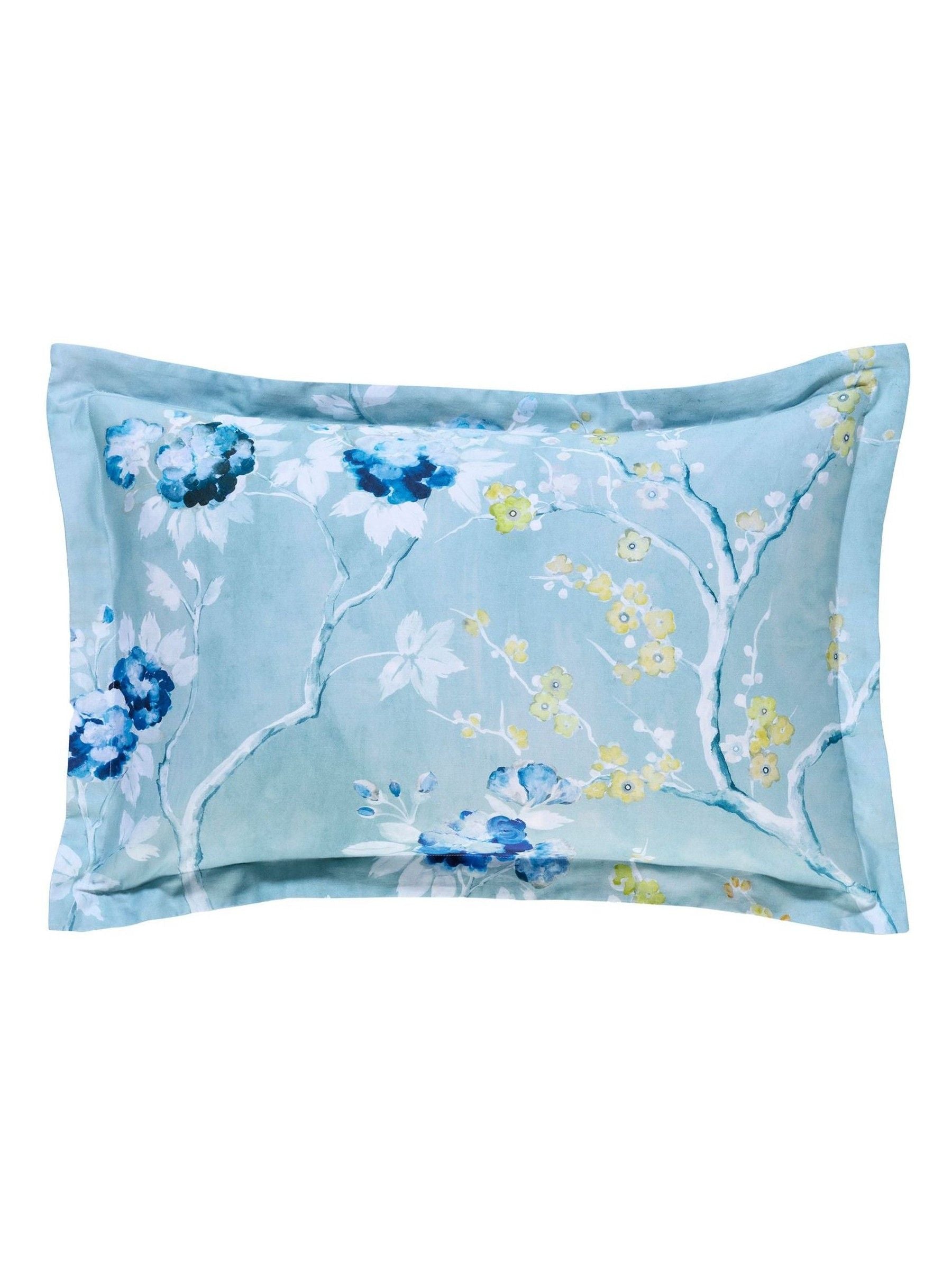 Designers Guild Delft Blue pillowcases set 250 thread count - British product