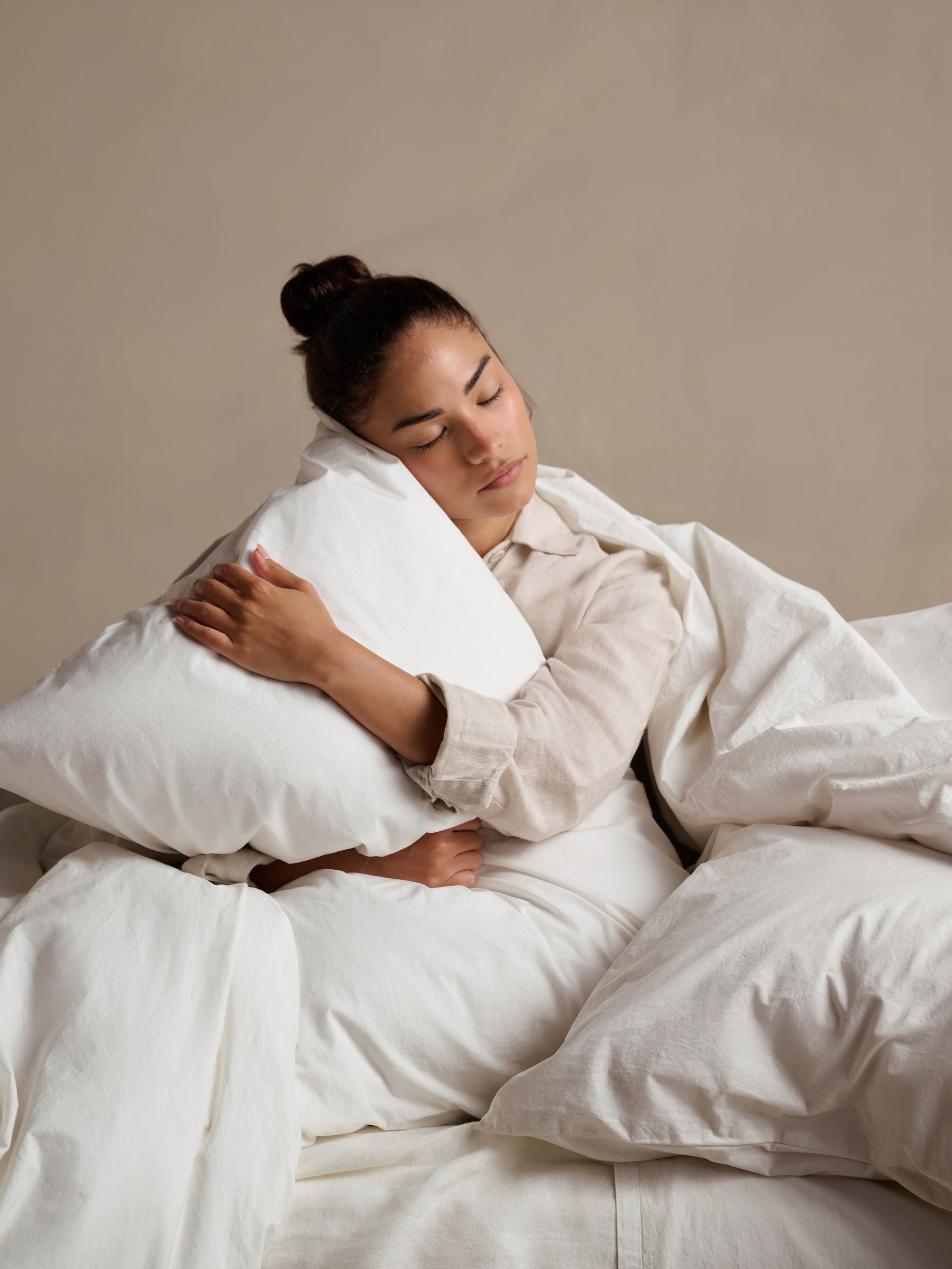 Bedfolk Cream Relaxed Cotton Pillowcases Pair