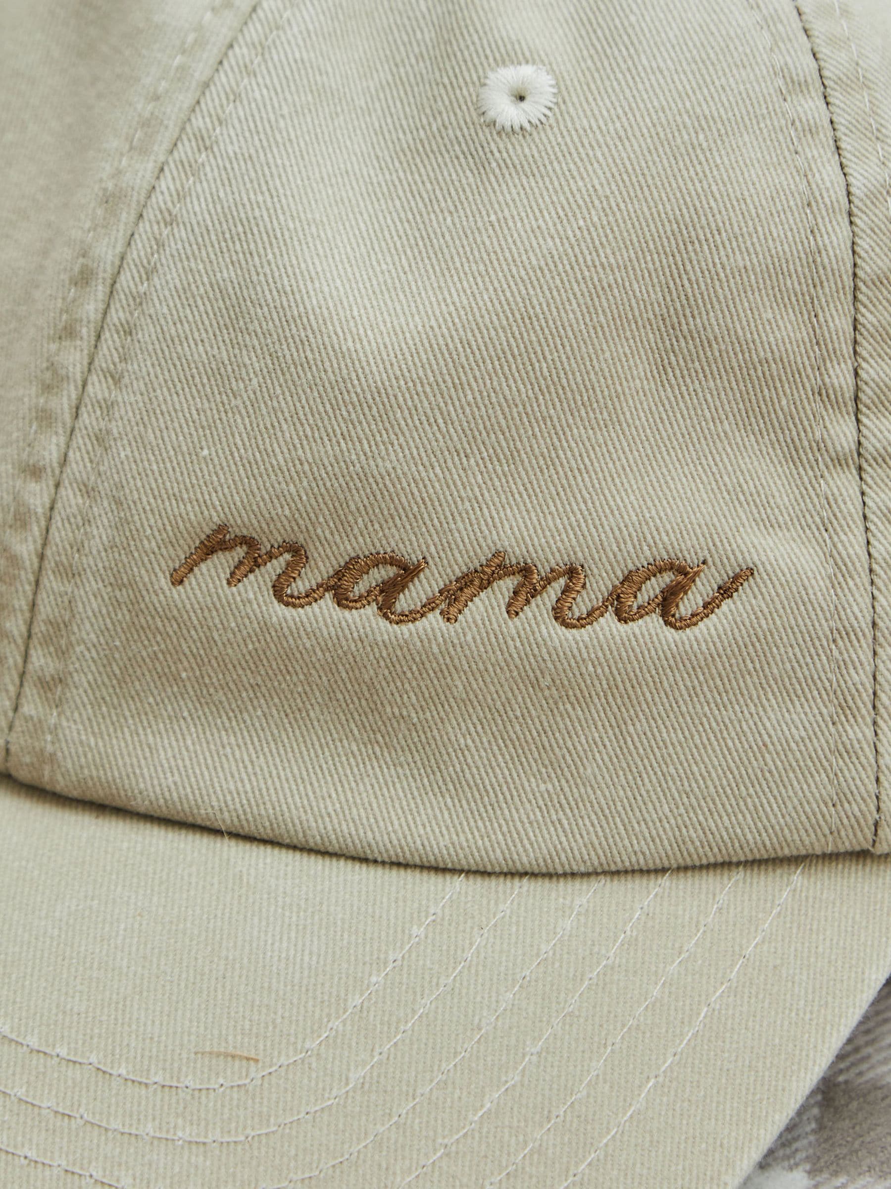 Made Yours personalised Mama cap in cotton (British brand)