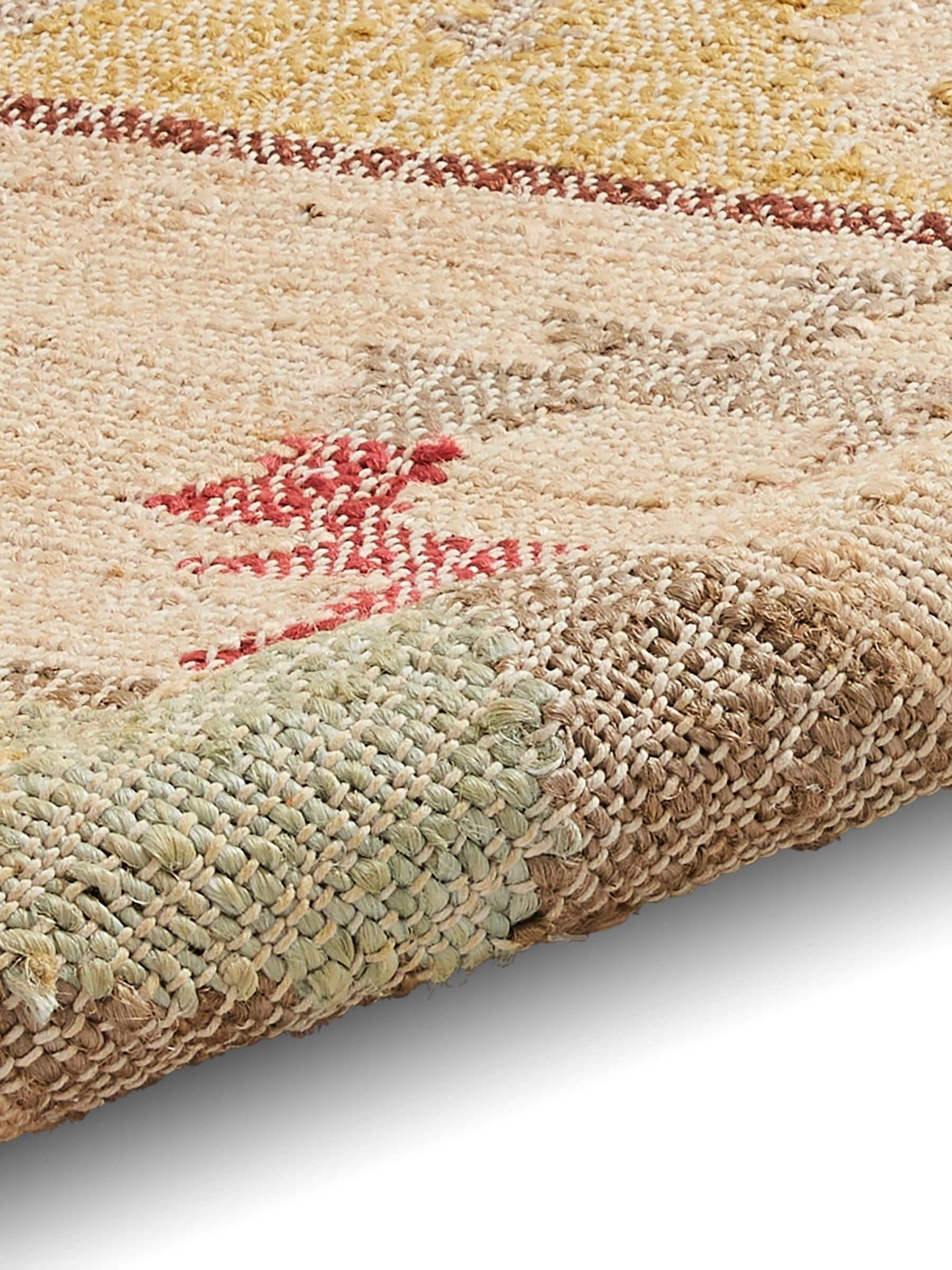 Think Rugs hand-woven jute rug Bazaar collection, UK version