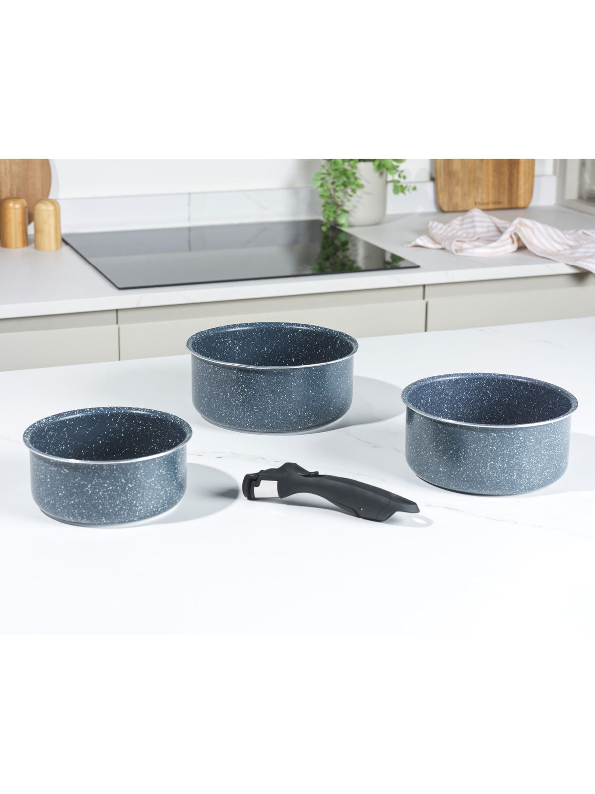 Russell Hobbs 4 piece blue stone saucepan set, UK version