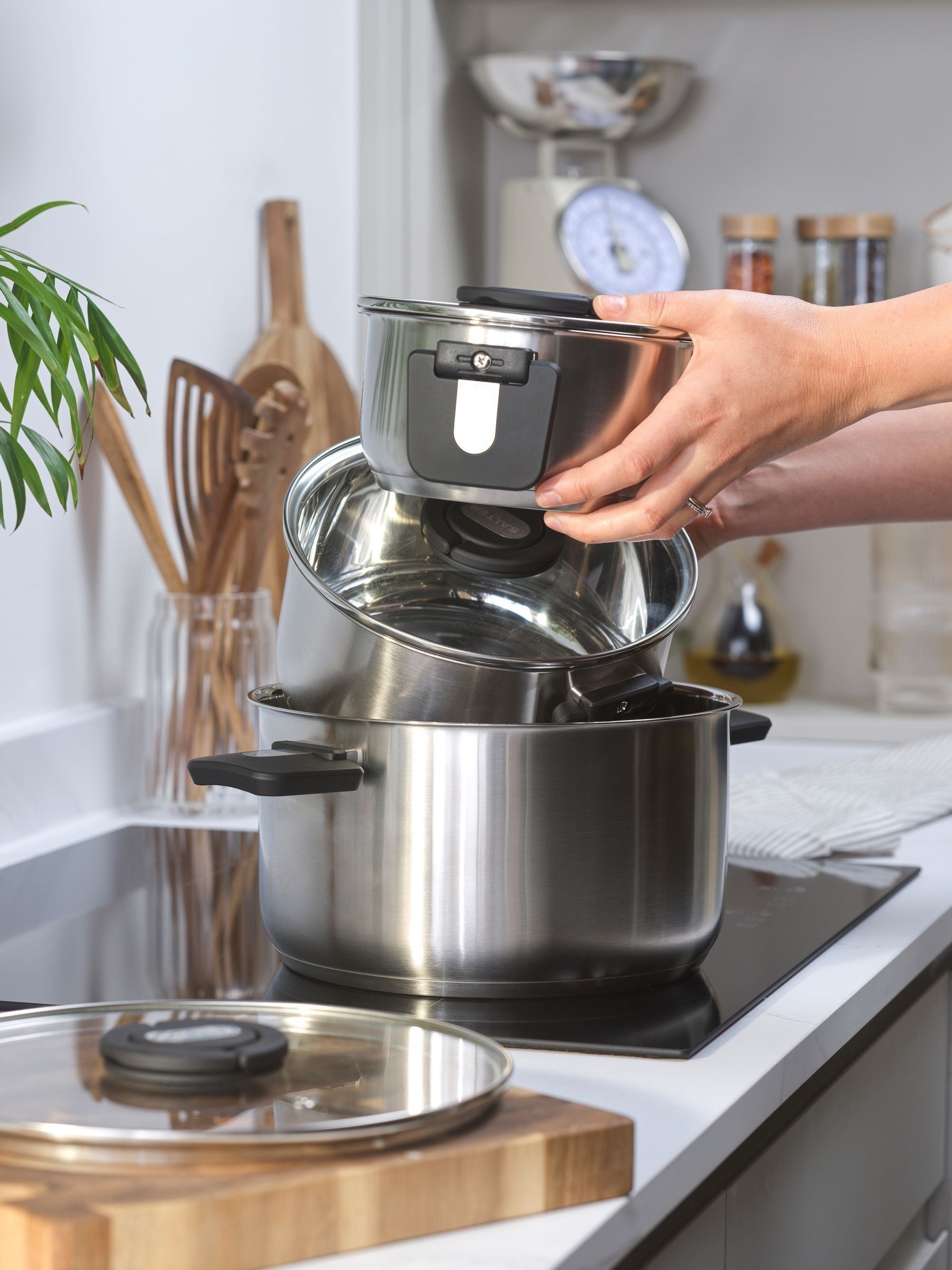 Salter 3 piece silver stockpot set (British brand)