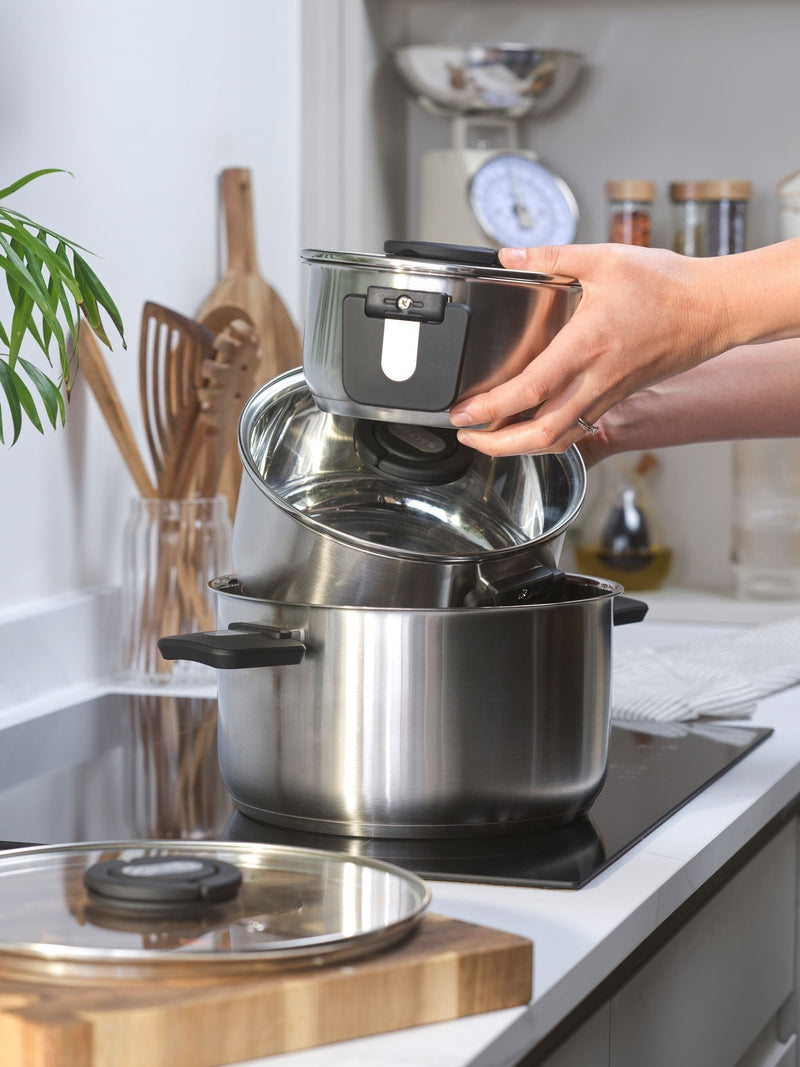 Salter 3 piece silver stockpot set (British brand)