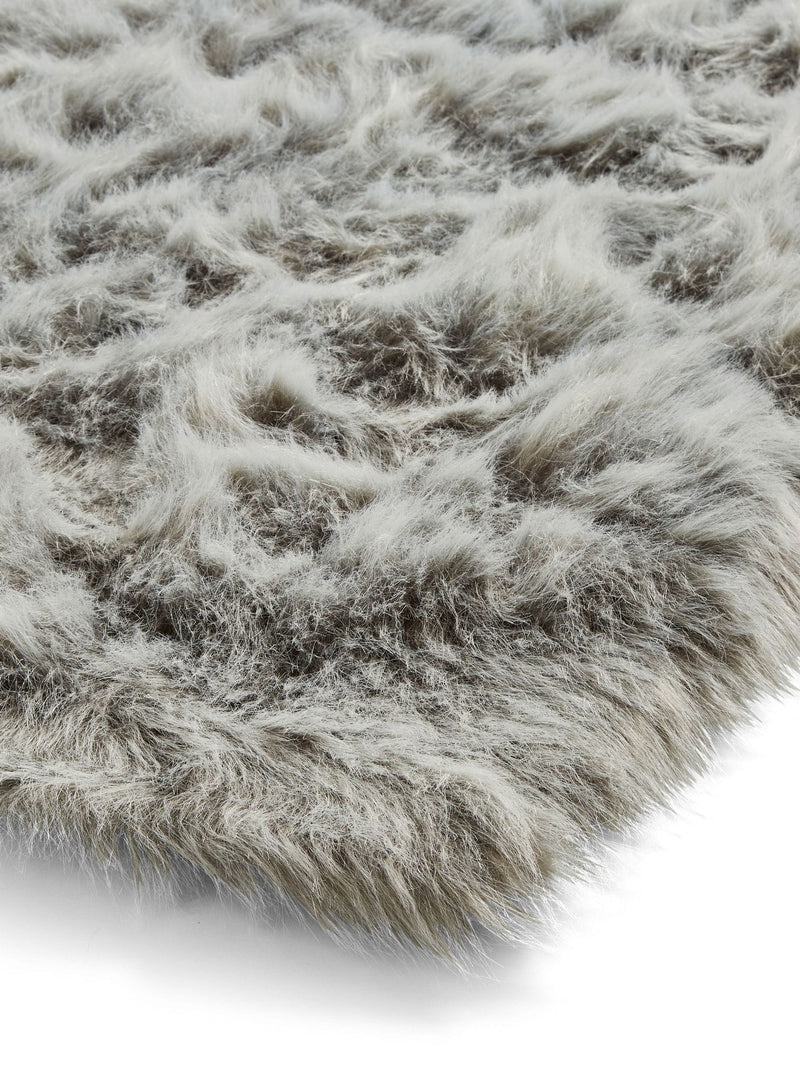 Think Rugs Polar Plush light grey shaggy rug, UK version
