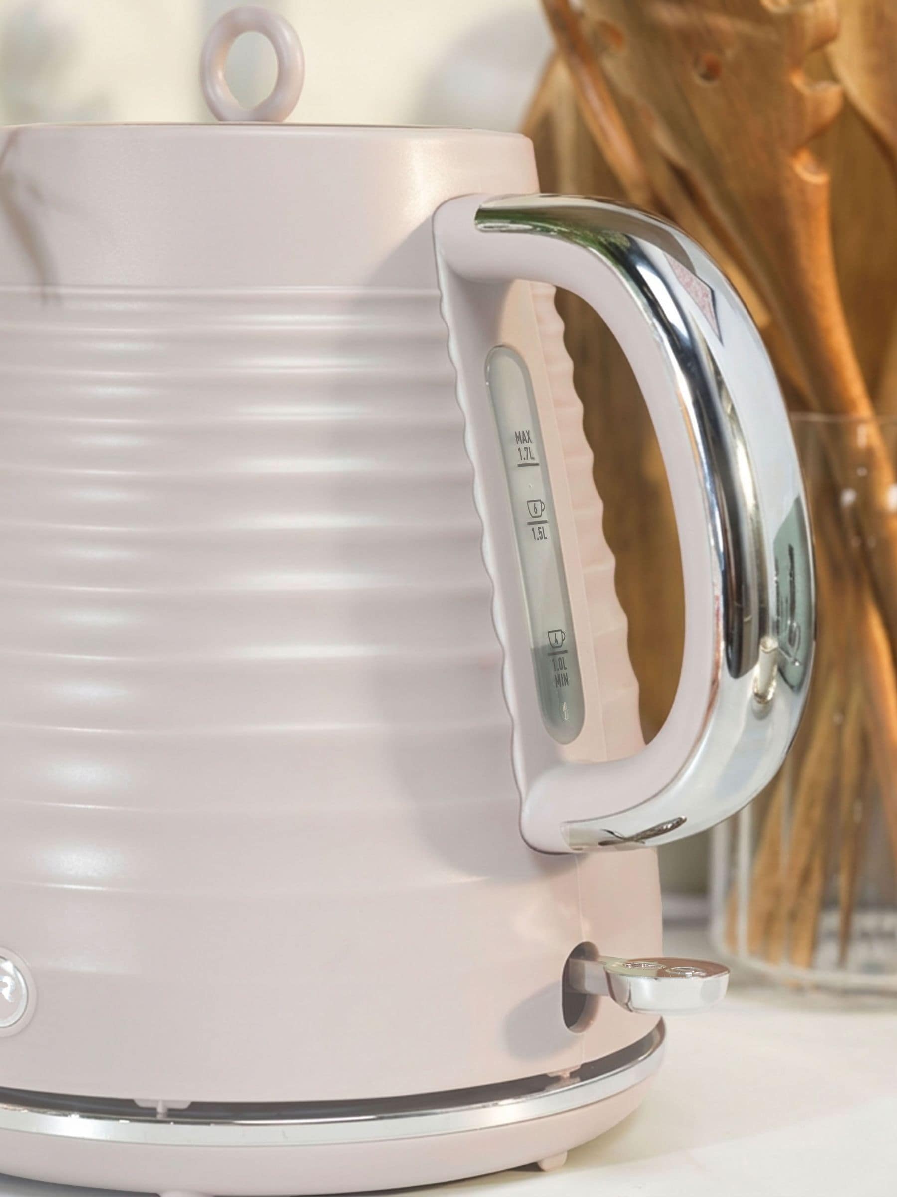 Salter Pink Ripple Kettle 1.7L electric kettle, imported from the UK
