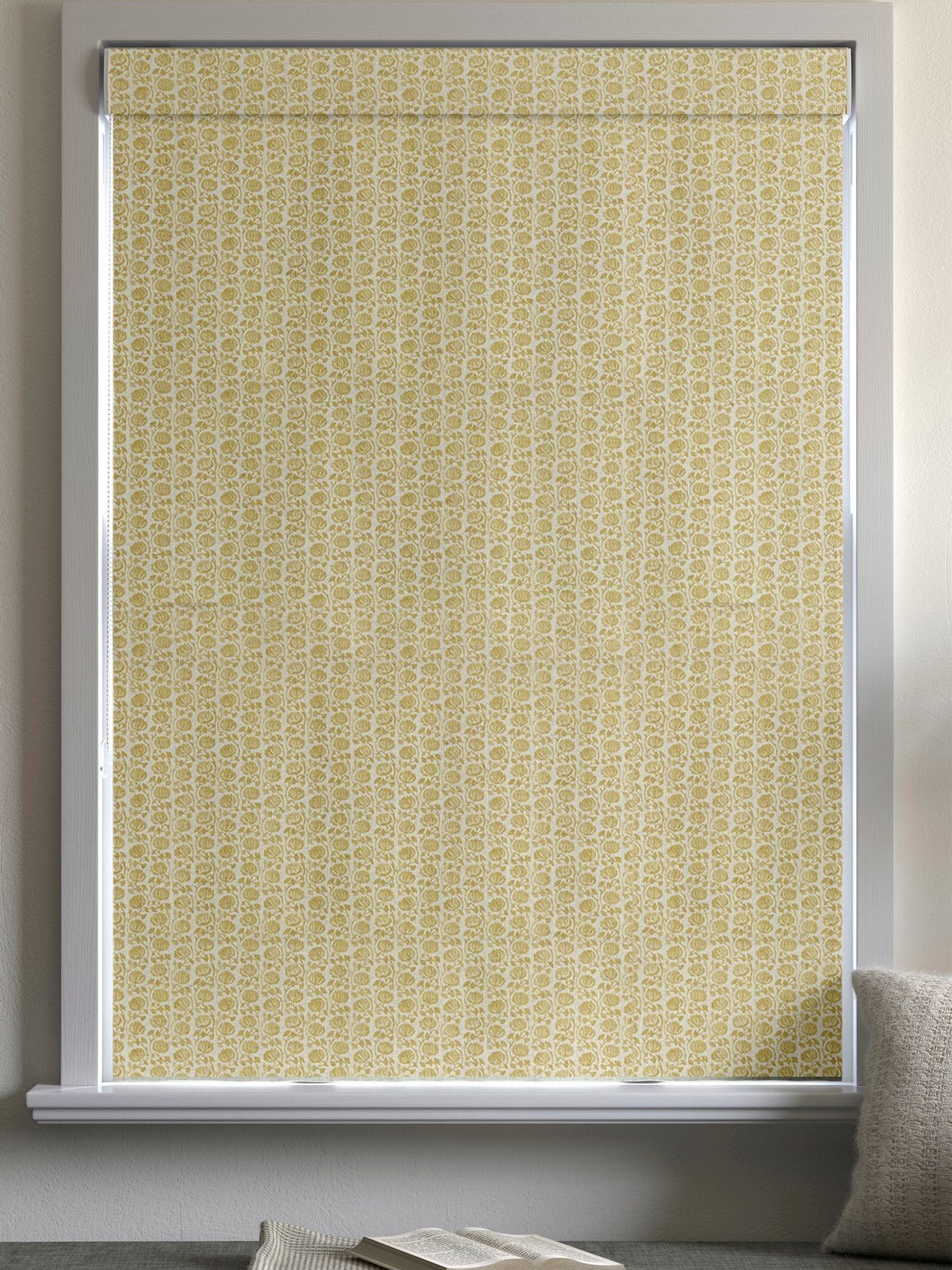 Eliza made to measure Maize Yellow floral Roman blind (British brand)