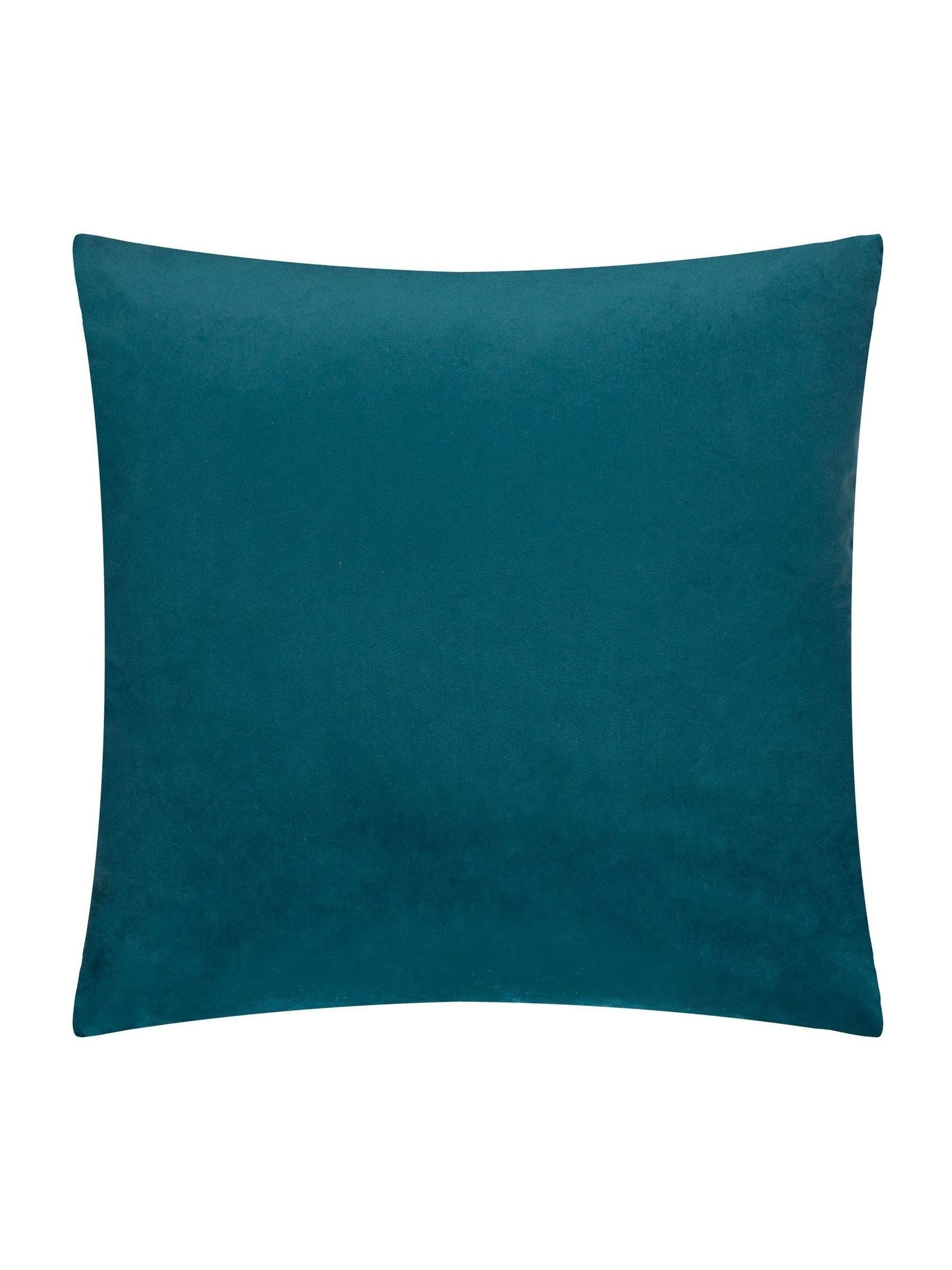 Furn Metro Prism Velvet Cushion 45x45 cm, UK version