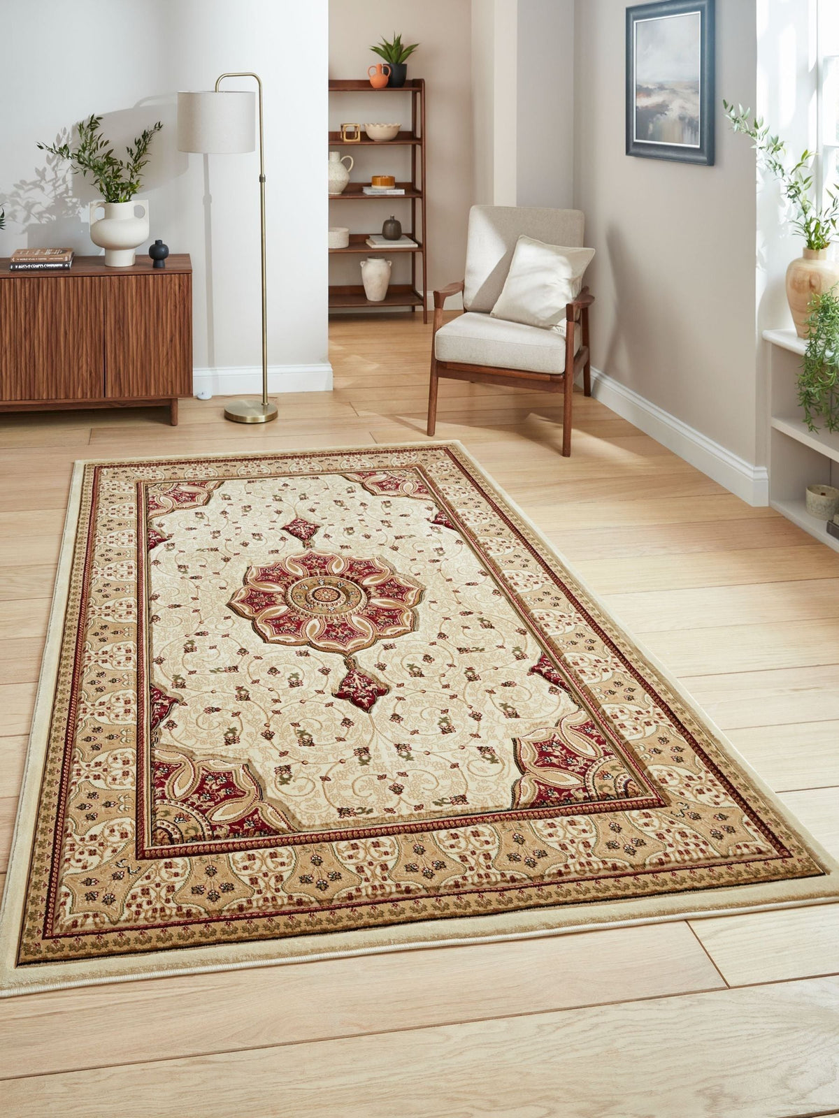 Think Rugs Cream Heritage traditional rug 100% polypropylene, imported from the UK