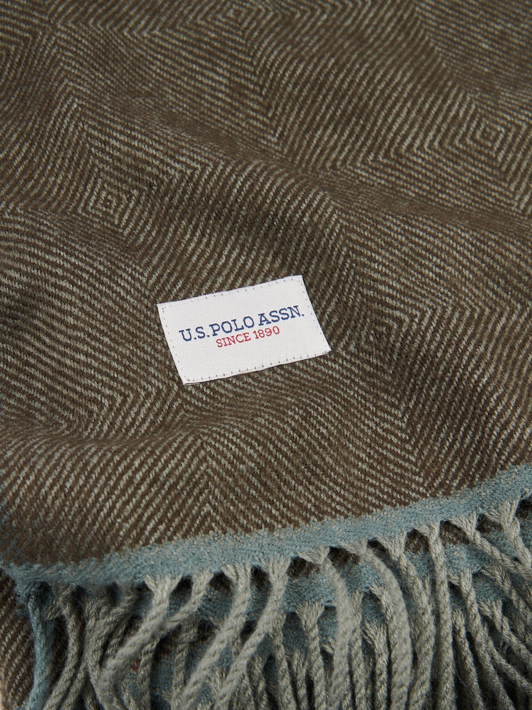 US Polo Assn herringbone boxed throw 130x170cm (British brand)