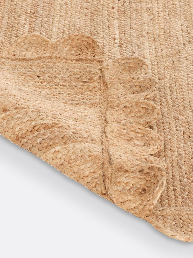 La Redoute Intérieurs Aftas jute rug scalloped British product