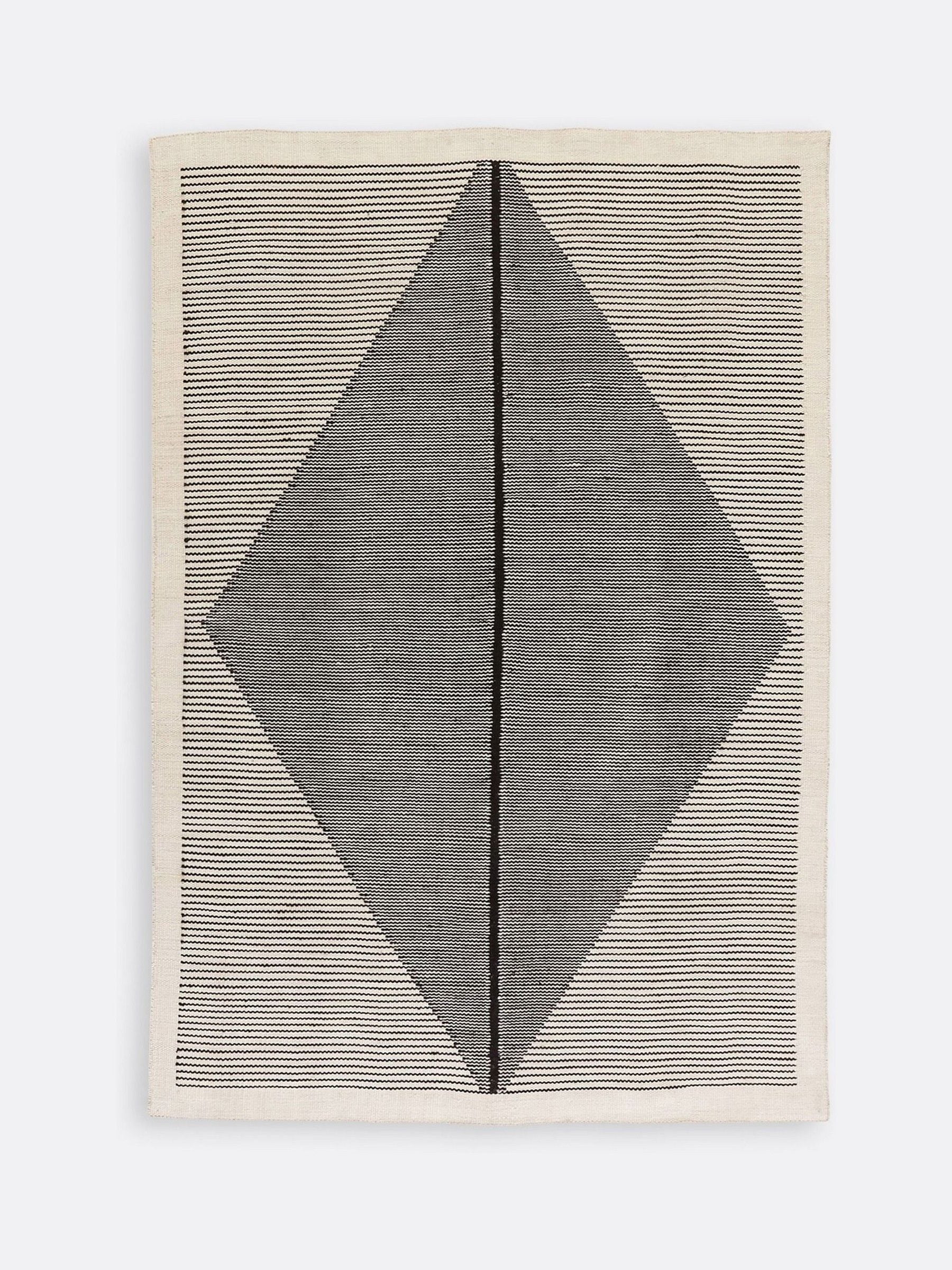 La Redoute Intérieurs Loscan black ecru flat weave kilim rug (British brand)