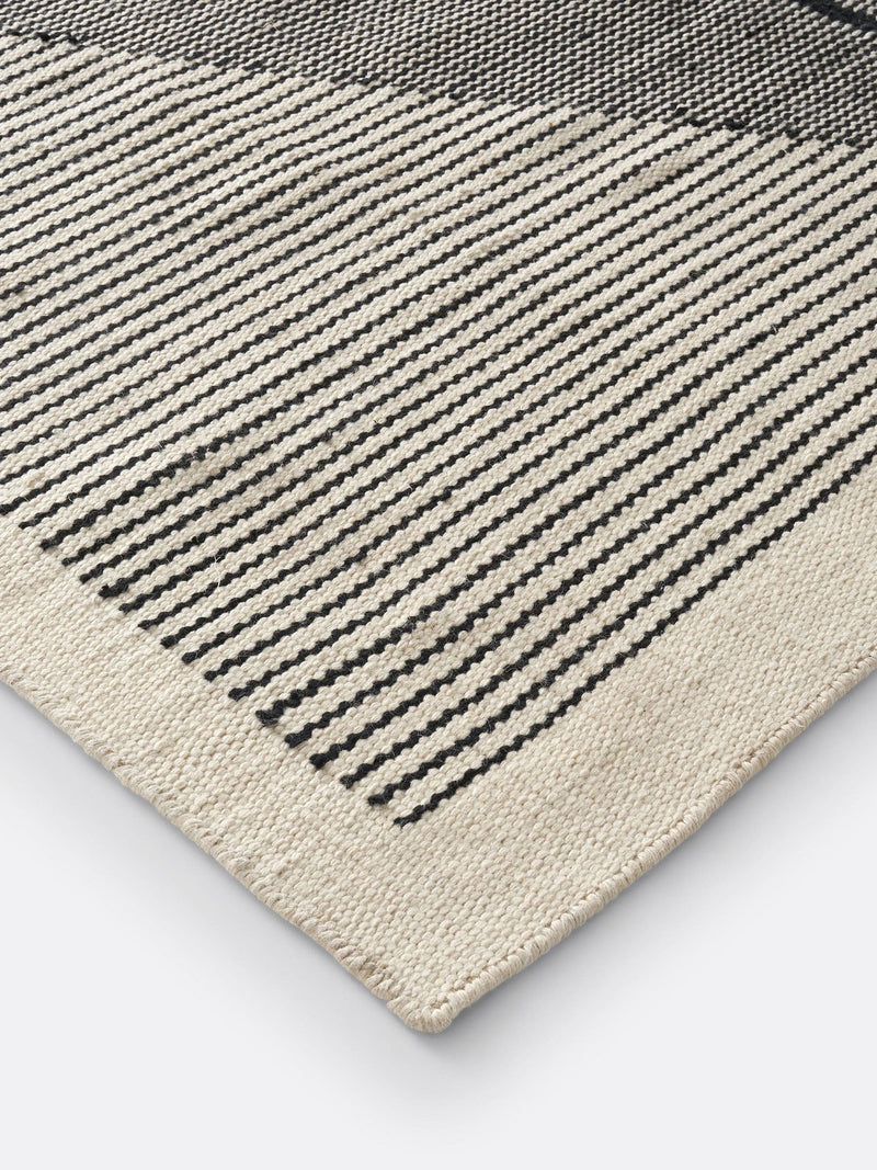 La Redoute Intérieurs Loscan black ecru flat weave kilim rug (British brand)