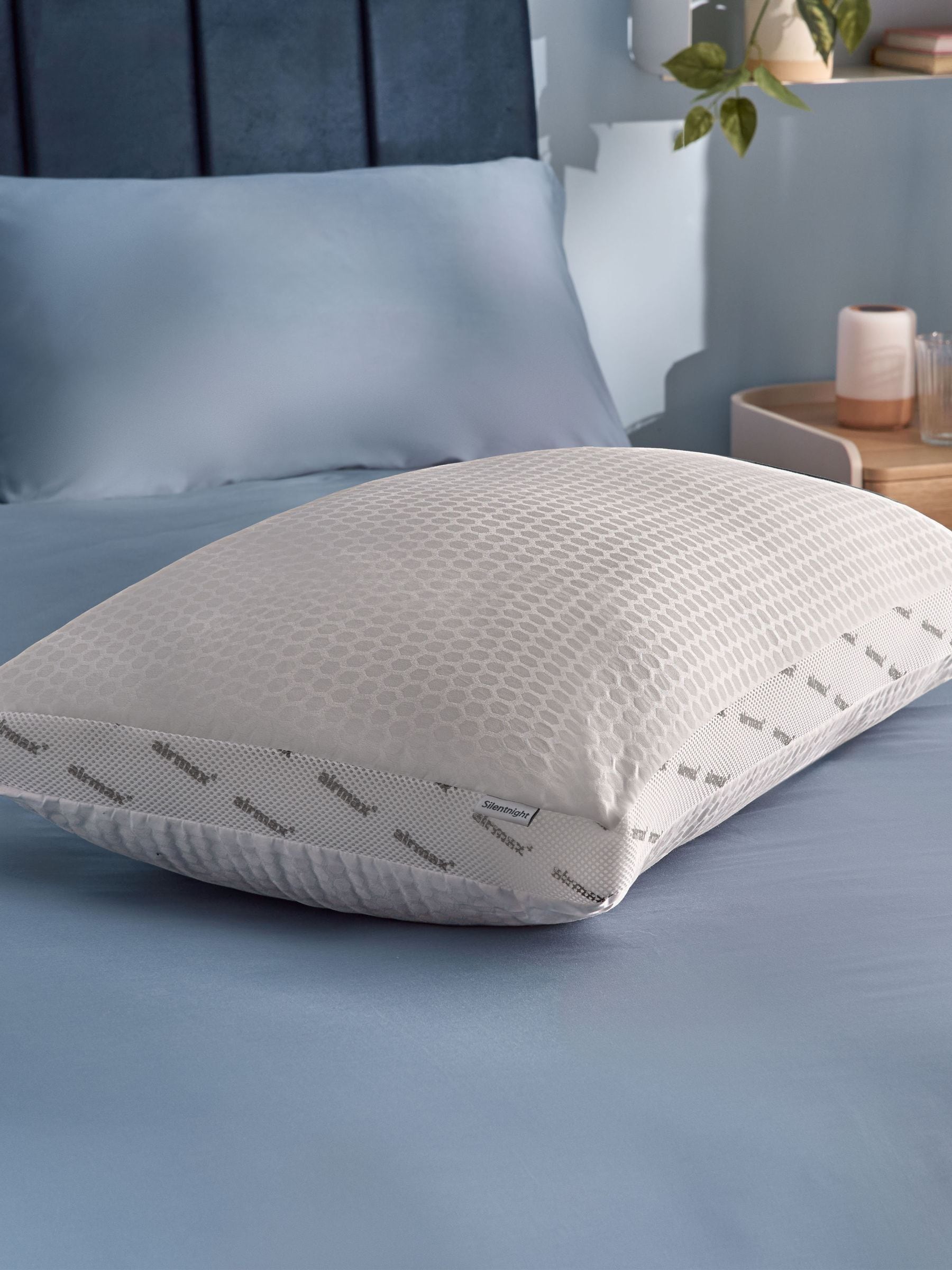 Silentnight Airmax Cool Pro Pillow, UK version