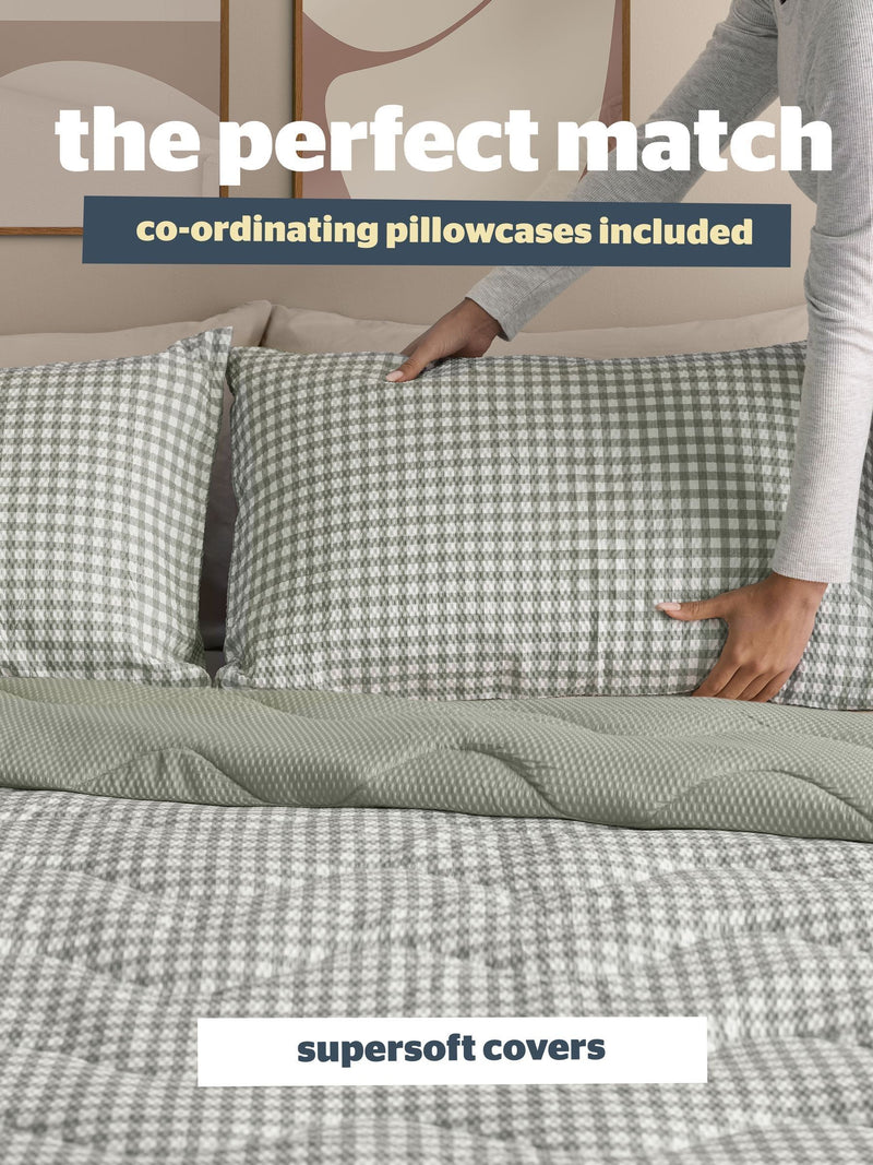 Silentnight gingham coverless duvet 4.5 tog, UK version