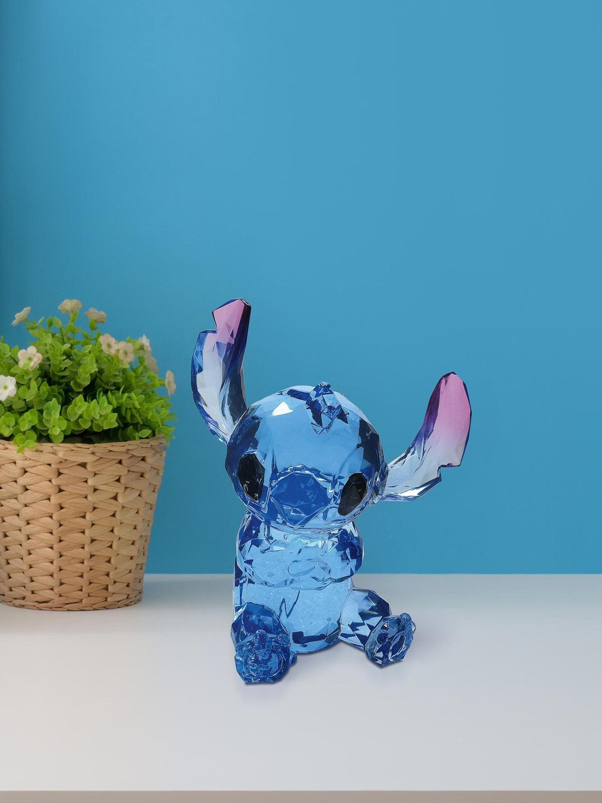 Disney Stitch faceted acrylic figurine 15cm - British product