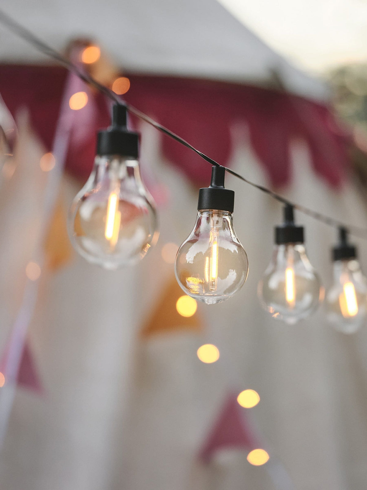 Lights4fun black solar festoon lights with 20 warm white bulbs (British brand)
