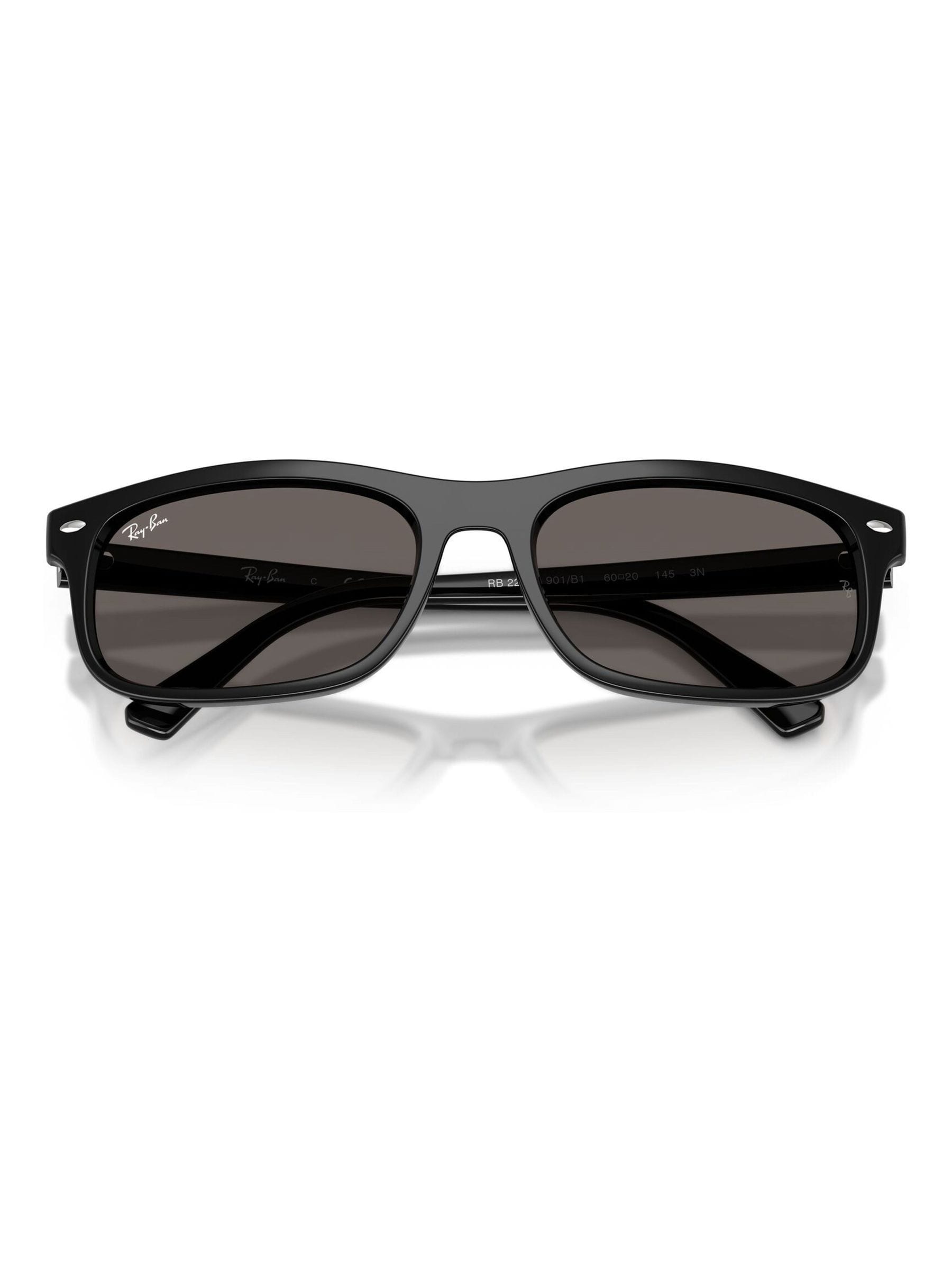 Ray-Ban rectangle sunglasses black frame grey lenses (British brand)