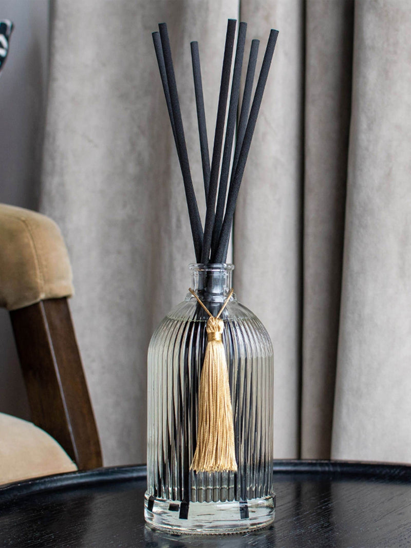 Made by Zen White Riad reed diffuser sandalwood and patchouli, UK version