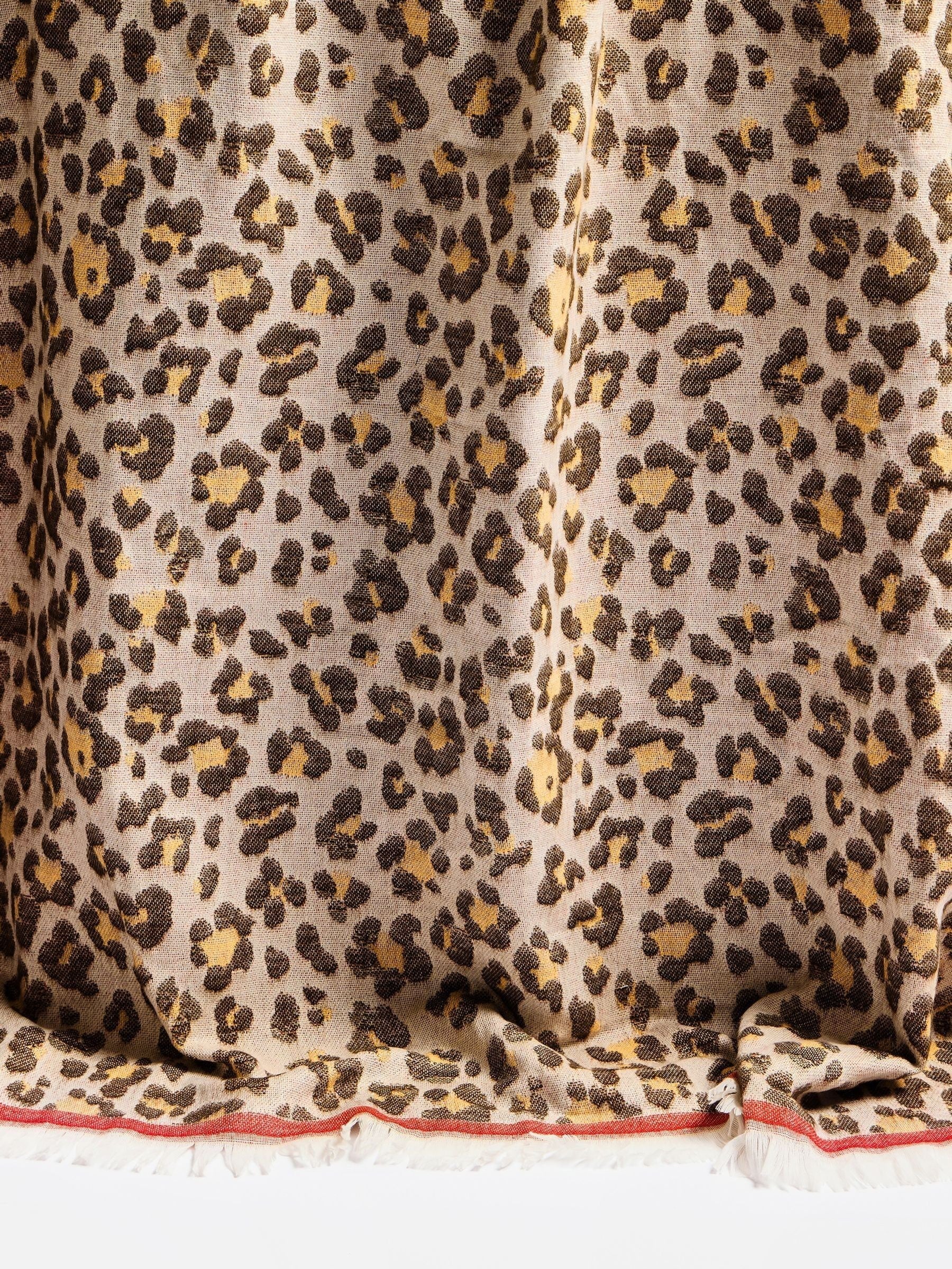 Oliver Bonas beige leopard print jacquard throw (British brand)