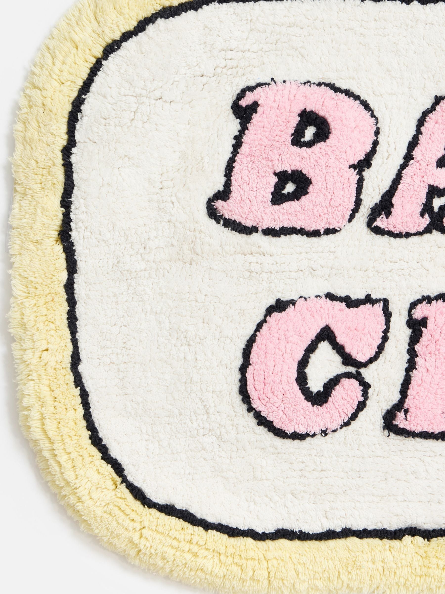 Oliver Bonas Bath Club rounded bath mat yellow border, UK version