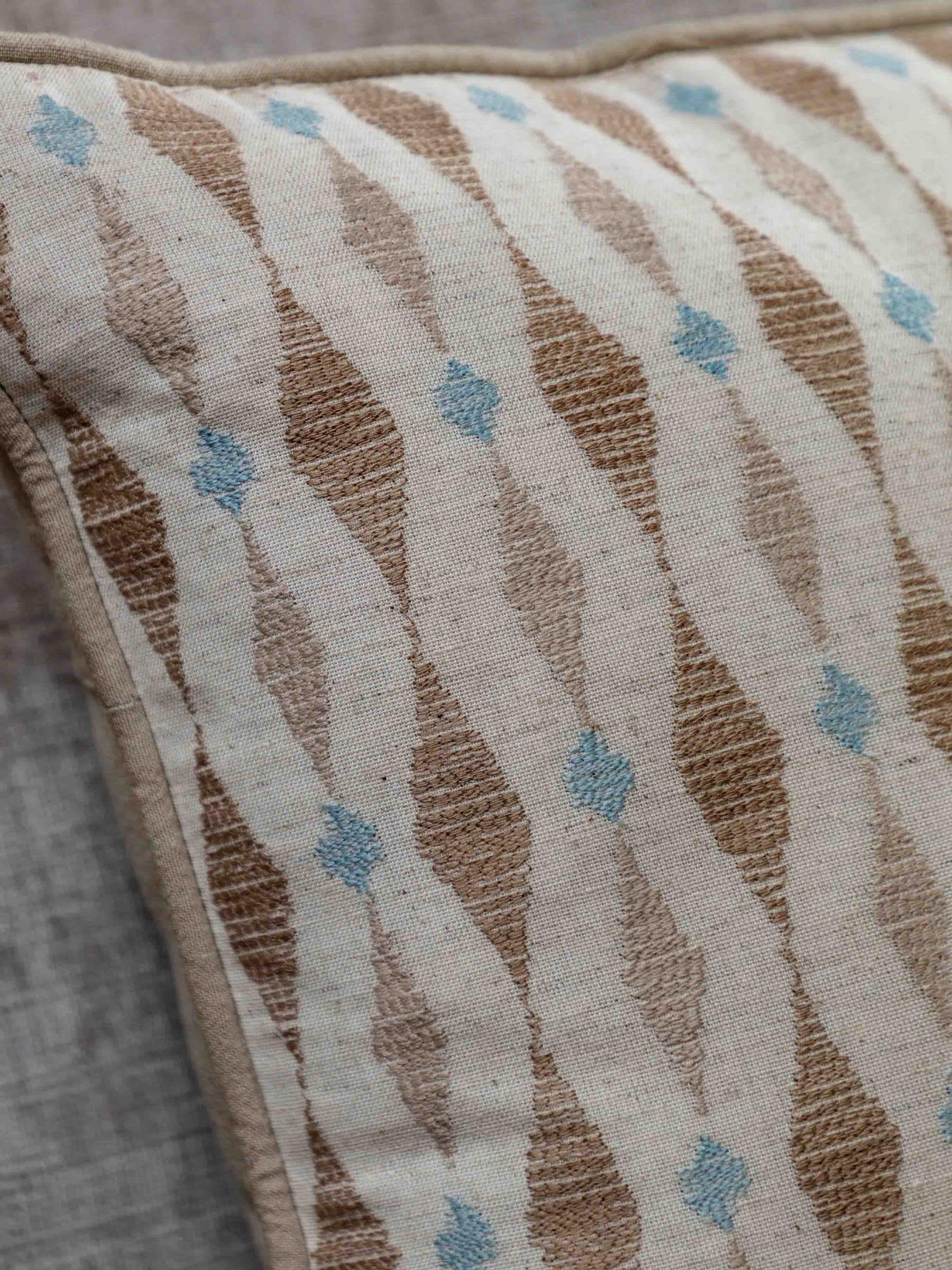 Gallery Home Nomad Ikat Emb Cushion 45x45cm, UK version
