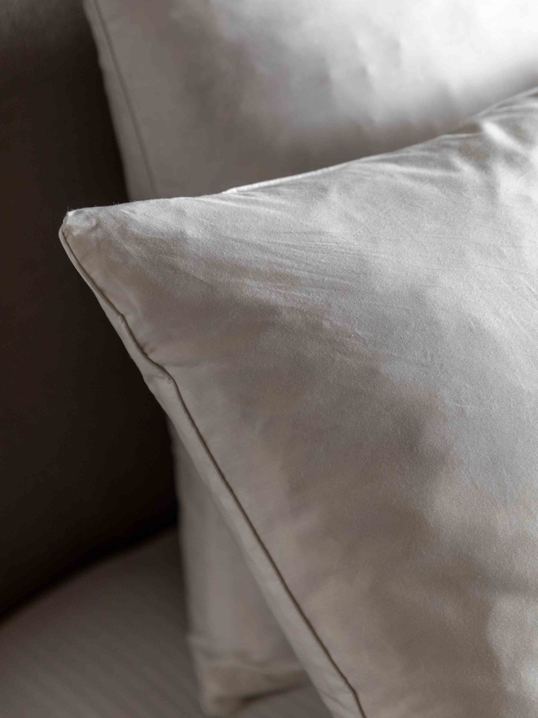 Gallery Home duck feather pillow pair 100% cotton (British brand)