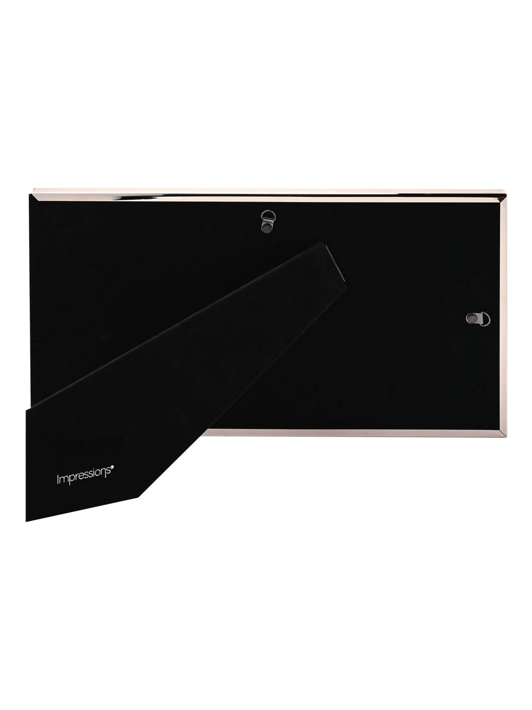 Widdop silver-plated multi-aperture photo frame - British product