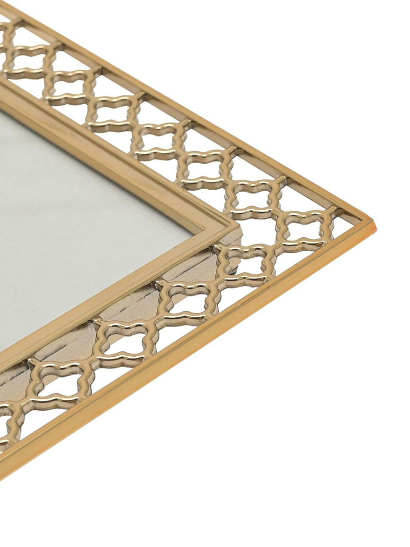 Widdop gold lattice cut metal photo frame 4x6, UK version